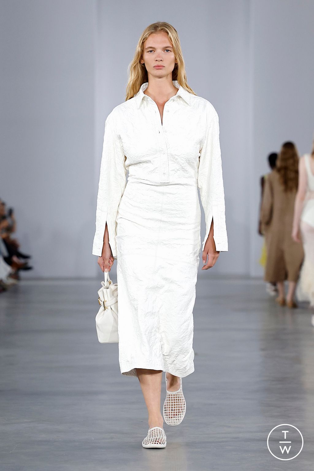 Fashion Week New York Spring/Summer 2026 look 10 from the Simkhai collection womenswear