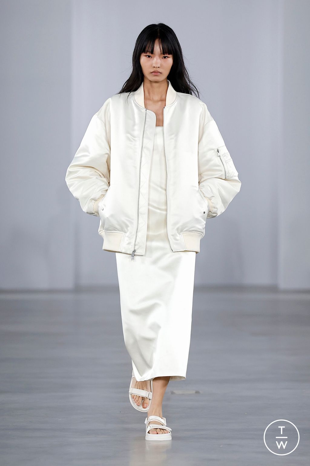 Fashion Week New York Spring/Summer 2026 look 18 from the Simkhai collection womenswear