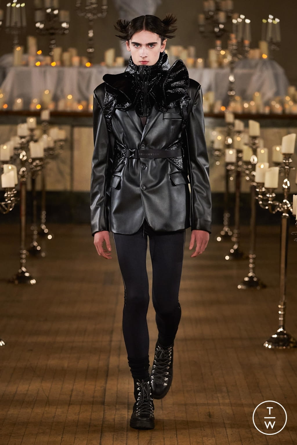 Fashion Week London Fall/Winter 2020 look 4 from the Jordanluca collection 男装