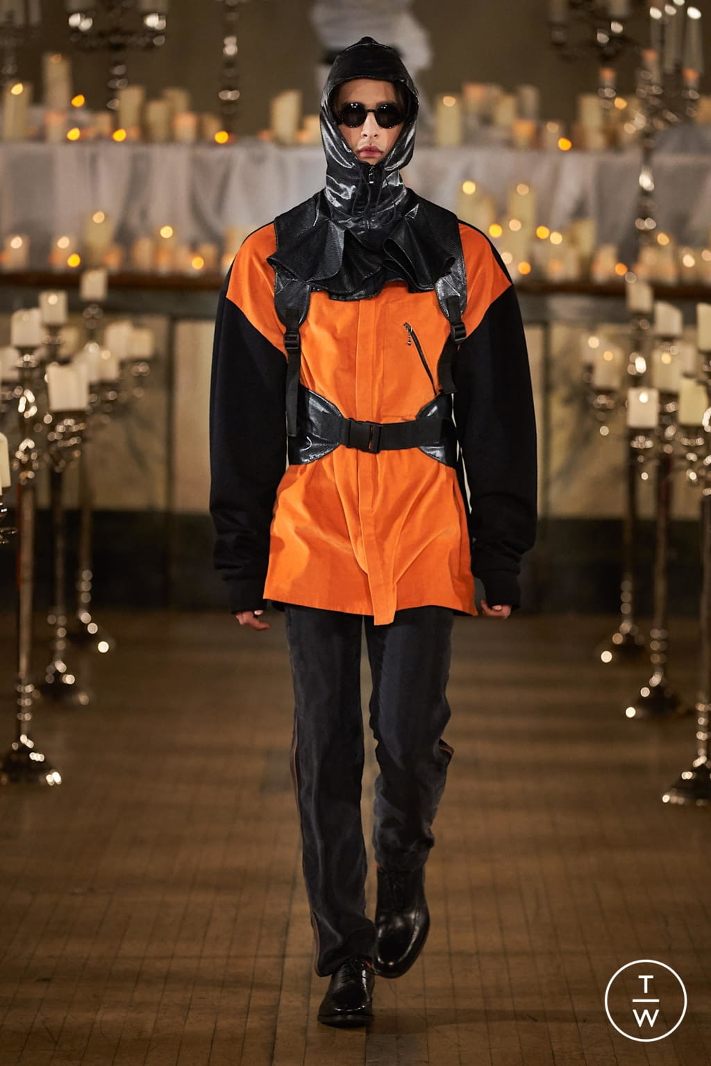 Fashion Week London Fall/Winter 2020 look 7 de la collection Jordanluca menswear