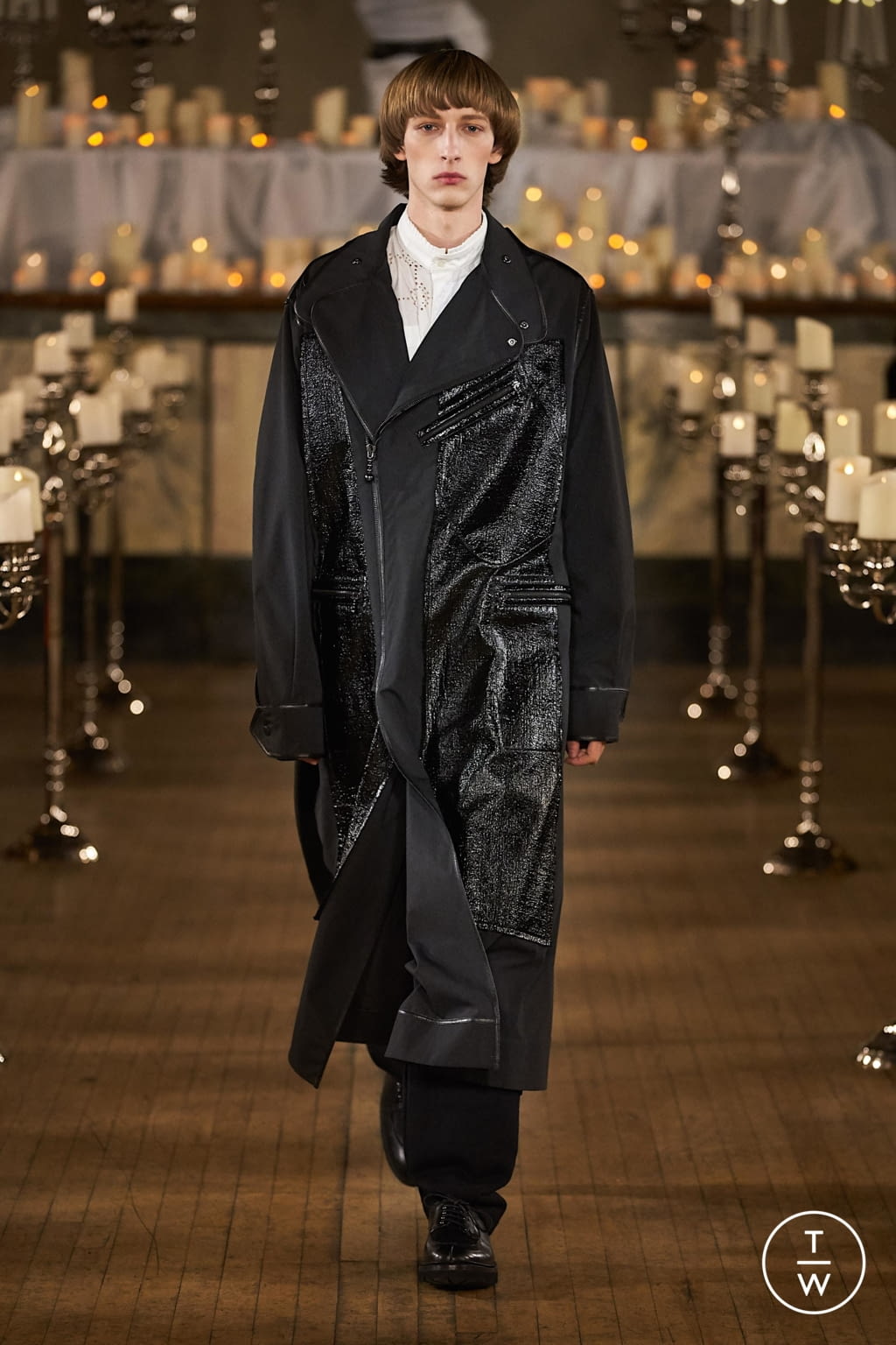 Fashion Week London Fall/Winter 2020 look 15 from the Jordanluca collection 男装