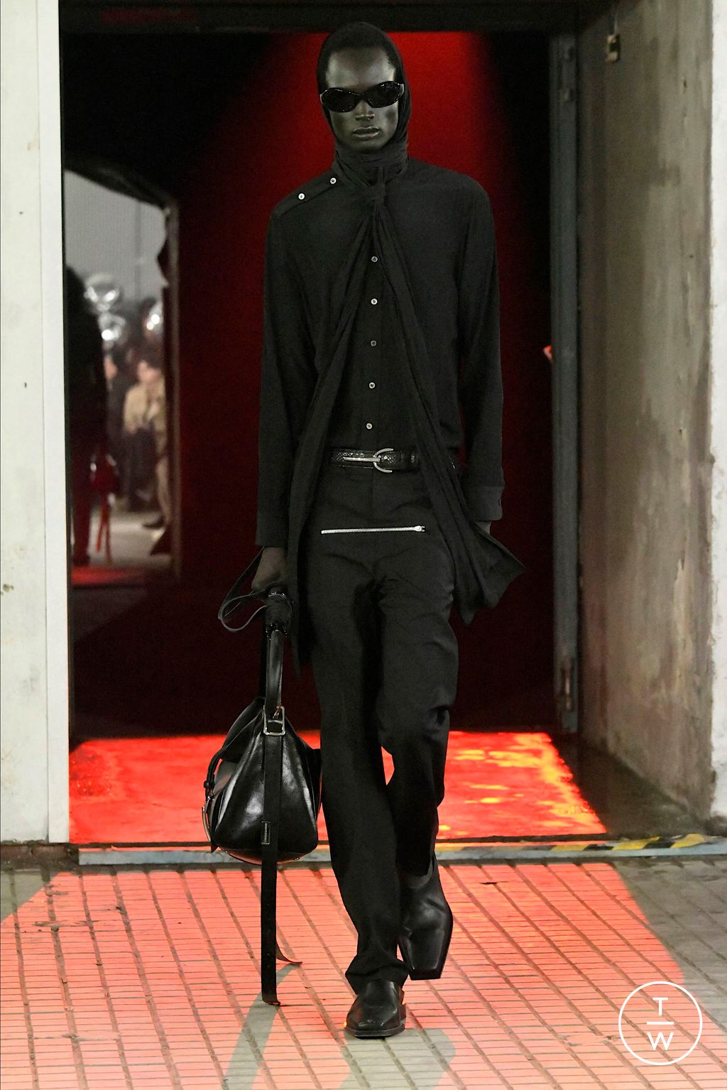 Fashion Week Milan Fall/Winter 2024 look 5 de la collection Jordanluca menswear
