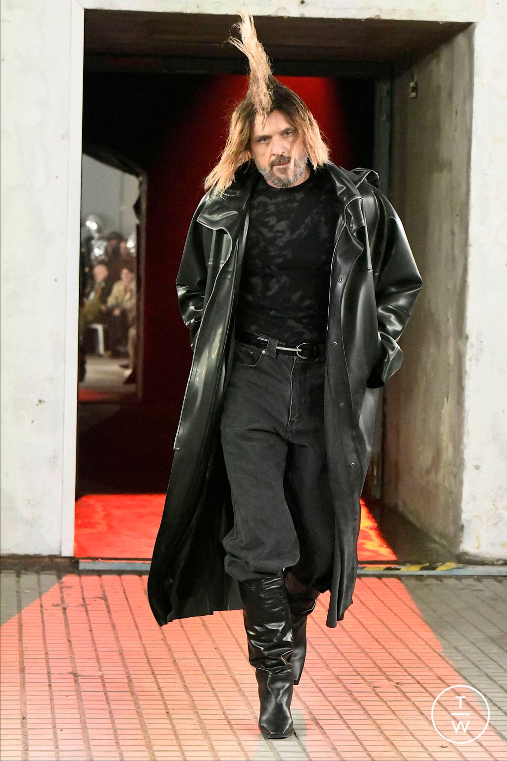 Fashion Week Milan Fall/Winter 2024 look 40 from the Jordanluca collection 男装