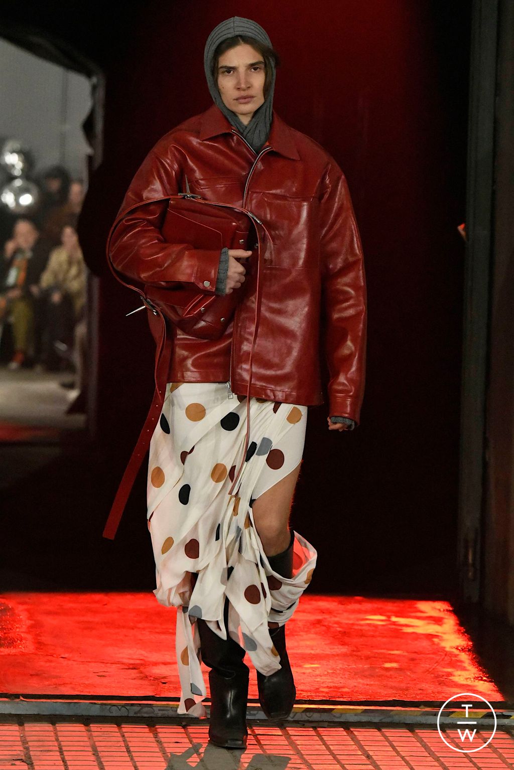 Fashion Week Milan Fall/Winter 2024 look 43 from the Jordanluca collection 男装
