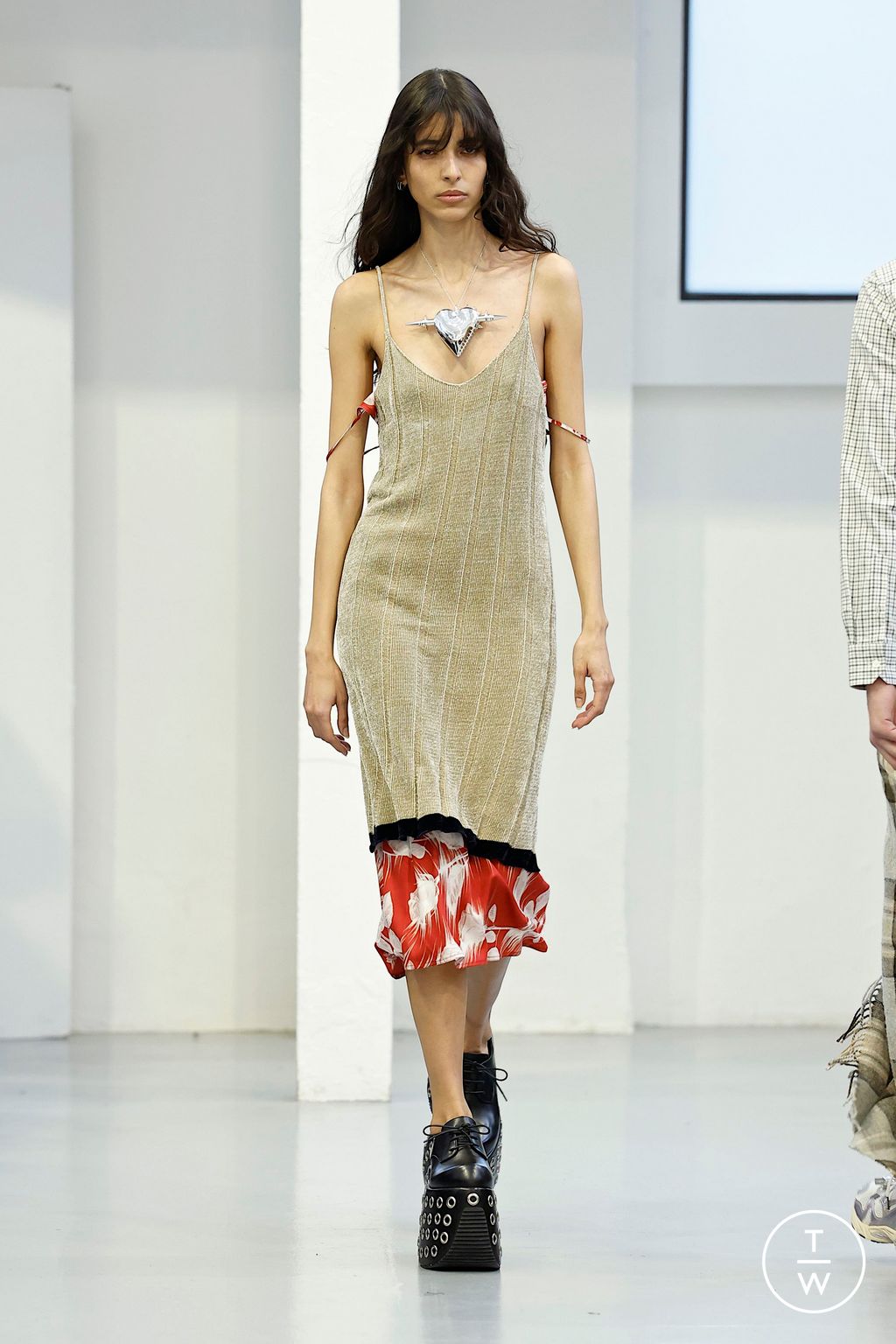 Fashion Week Milan Fall/Winter 2025 look 24 from the Jordanluca collection menswear