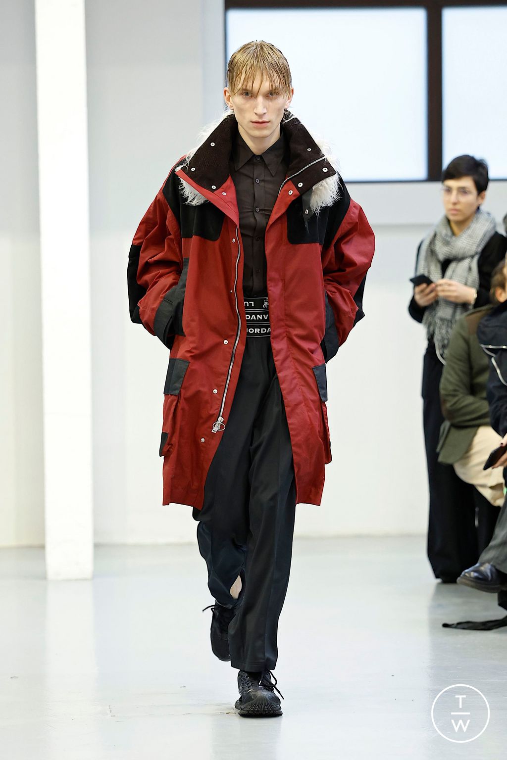 Fashion Week Milan Fall/Winter 2025 look 27 from the Jordanluca collection 男装
