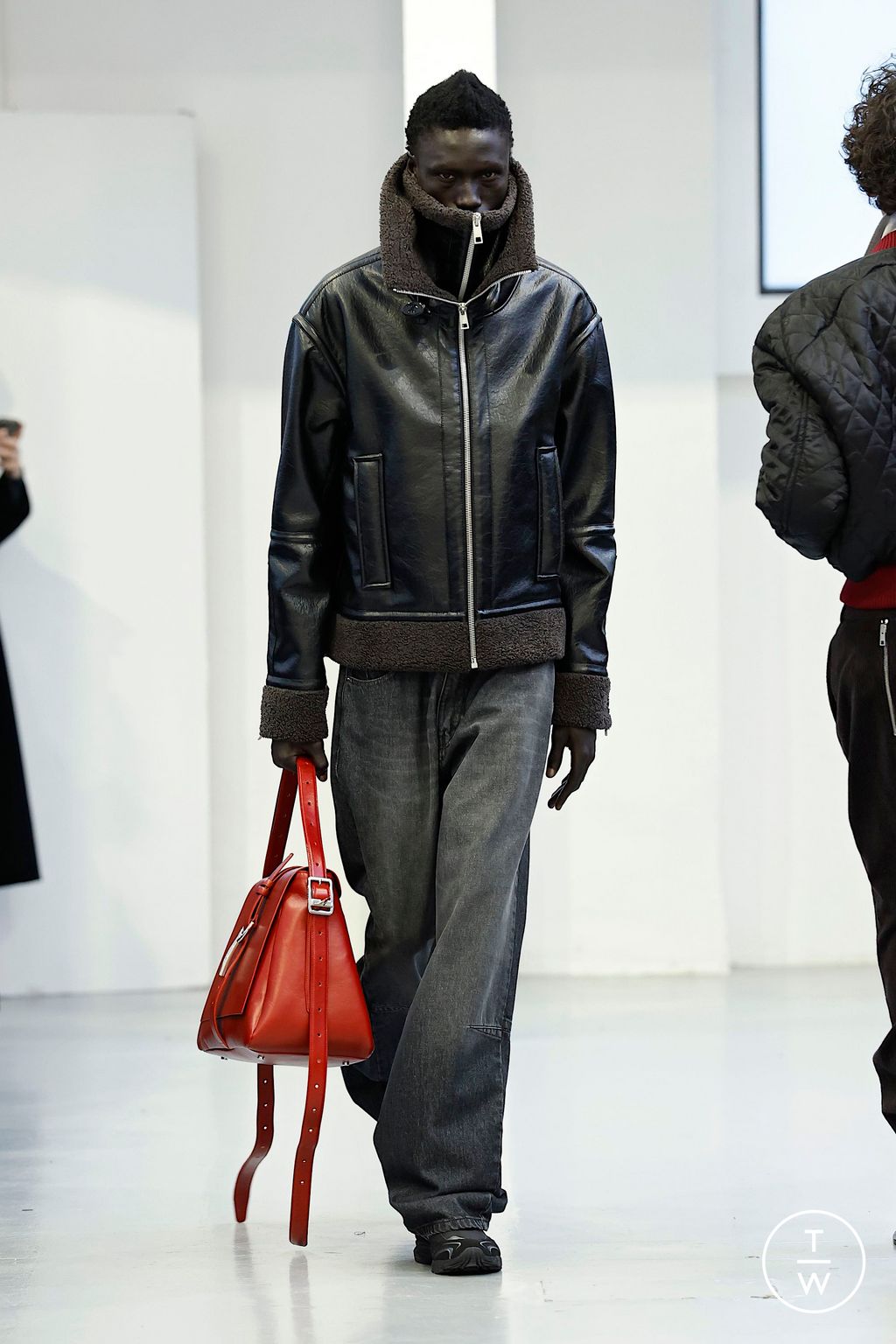 Fashion Week Milan Fall/Winter 2025 look 31 from the Jordanluca collection menswear