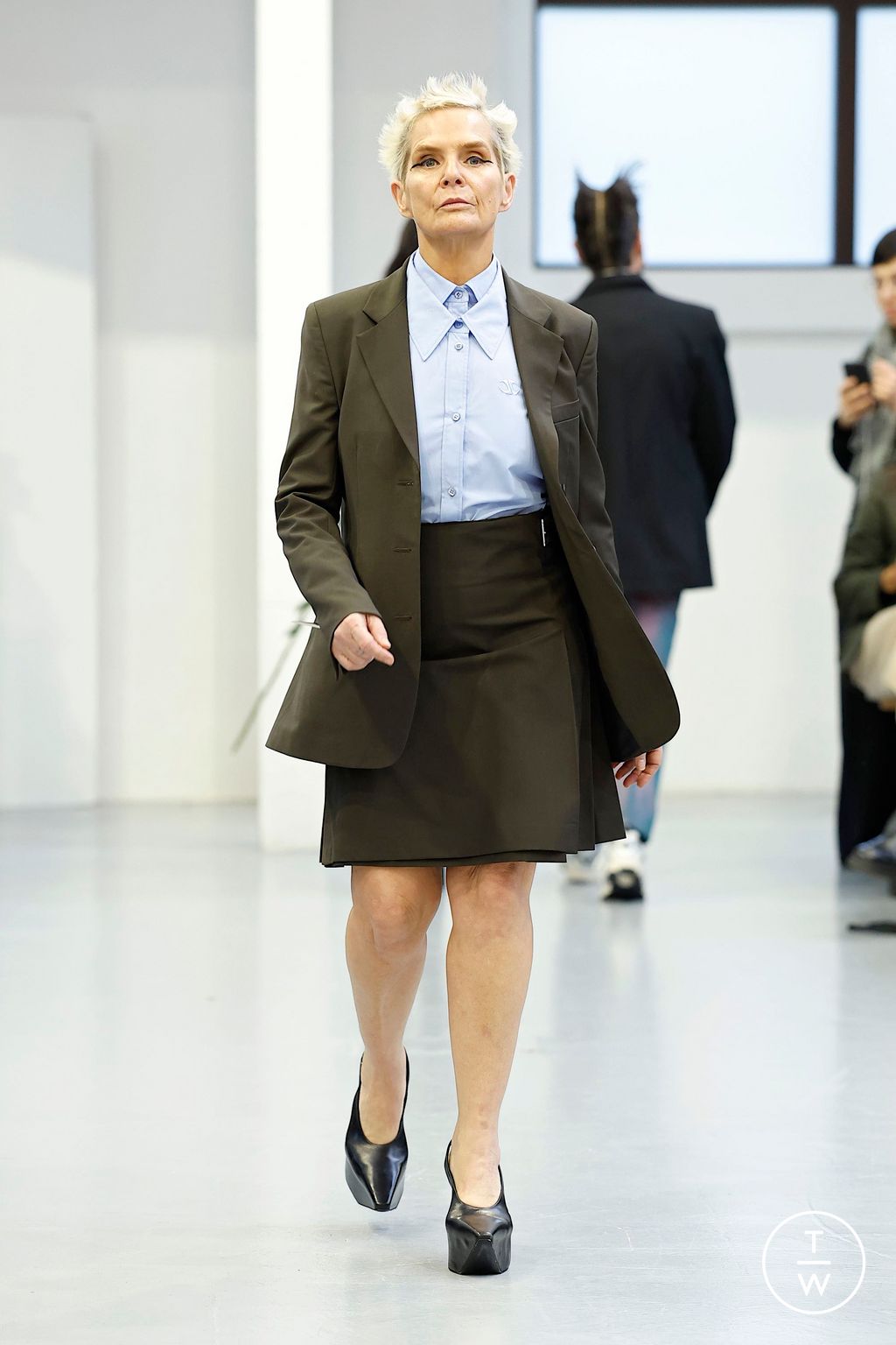 Fashion Week Milan Fall/Winter 2025 look 40 from the Jordanluca collection 男装