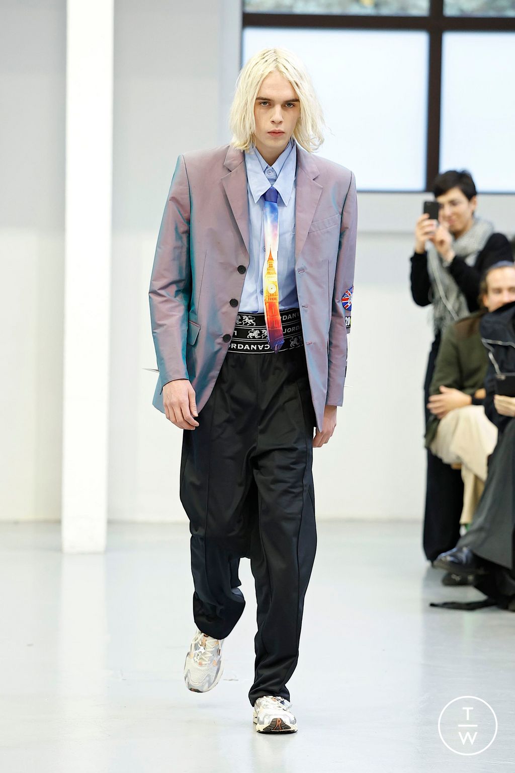 Fashion Week Milan Fall/Winter 2025 look 41 from the Jordanluca collection menswear