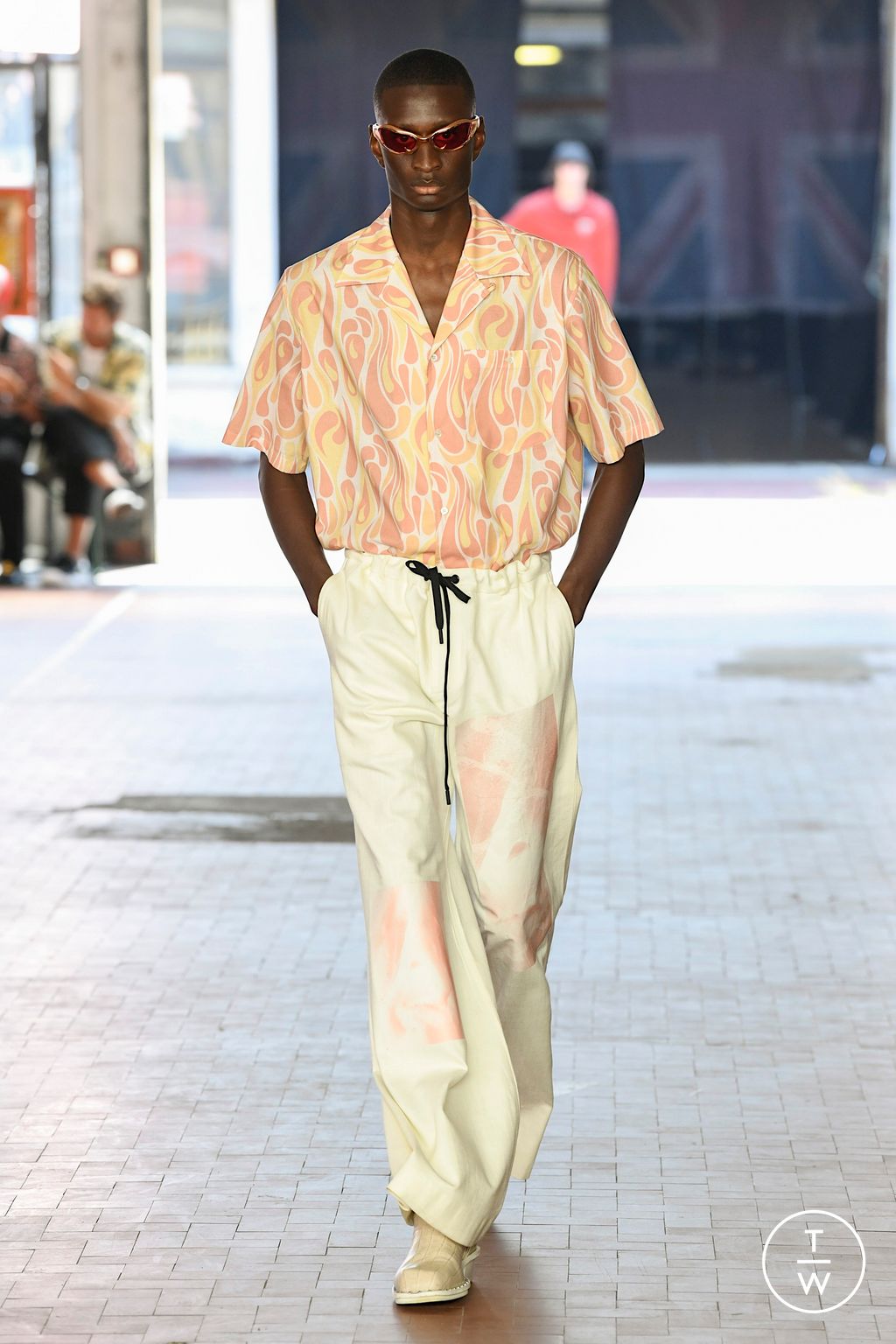 Fashion Week Milan Spring/Summer 2023 look 5 de la collection Jordanluca menswear