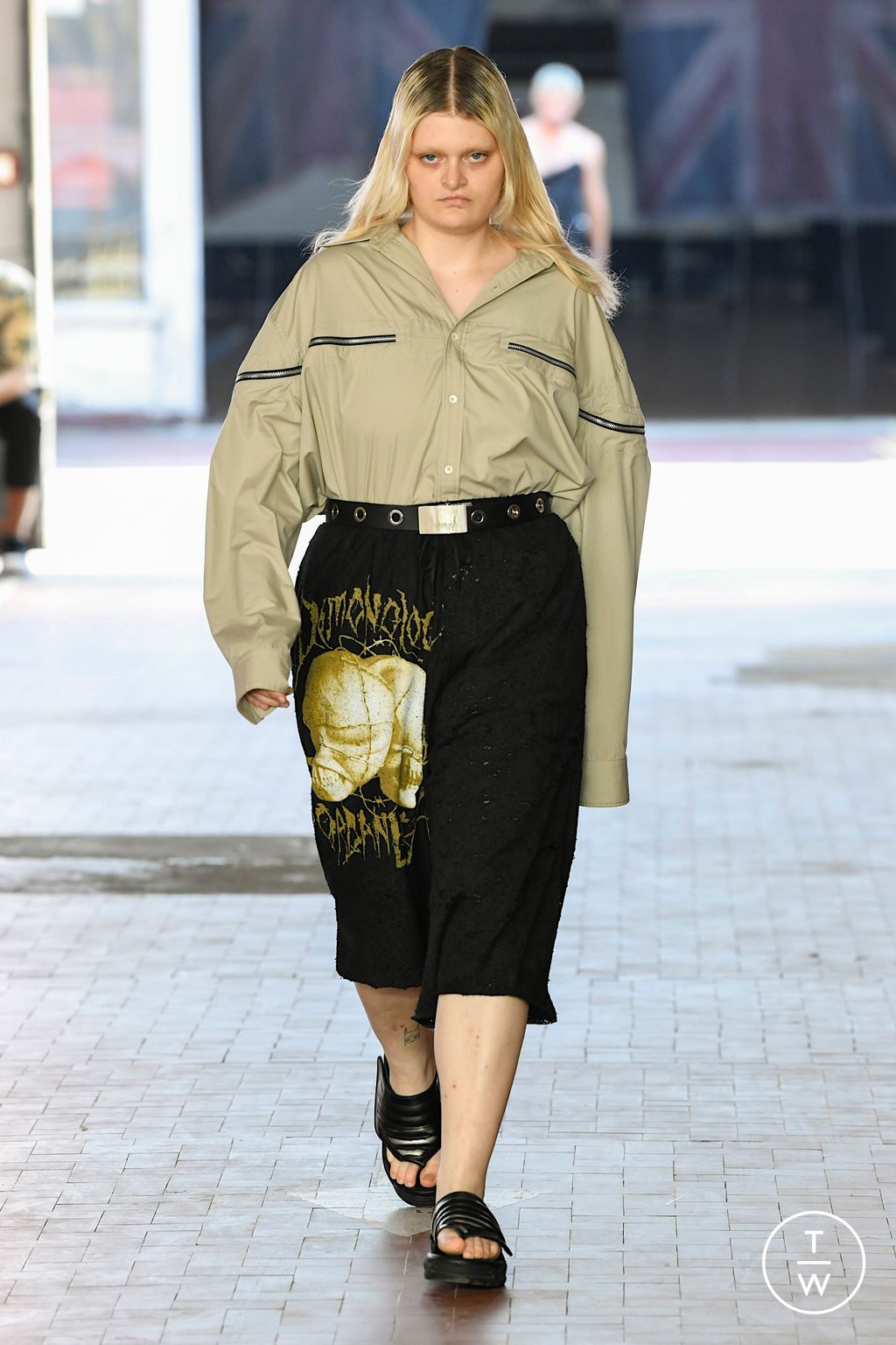 Fashion Week Milan Spring/Summer 2023 look 19 from the Jordanluca collection menswear