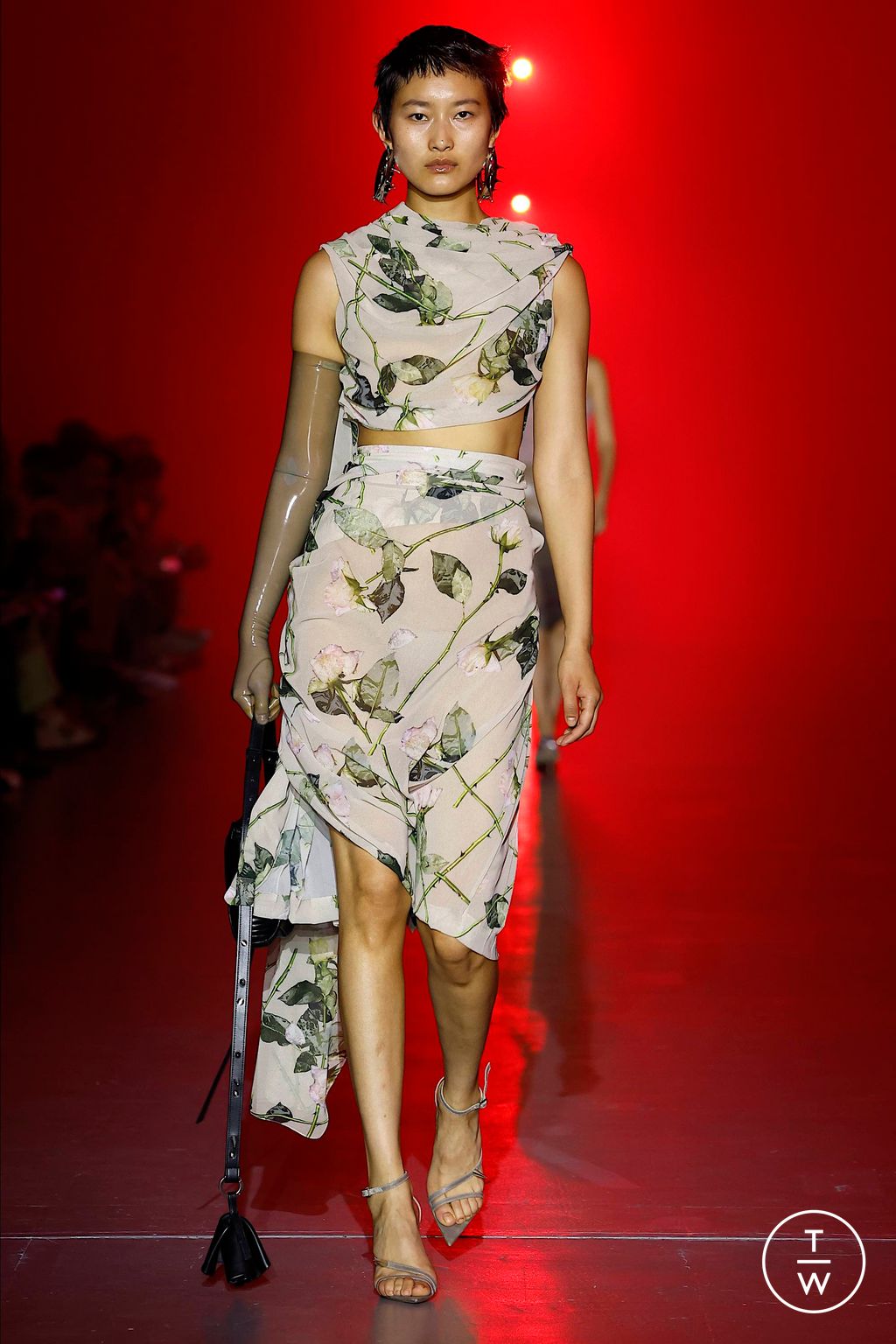 Fashion Week Milan Spring/Summer 2024 look 20 from the Jordanluca collection menswear