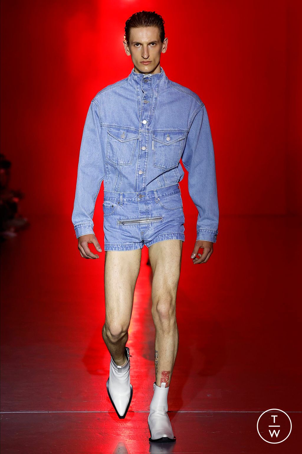 Fashion Week Milan Spring/Summer 2024 look 37 from the Jordanluca collection menswear