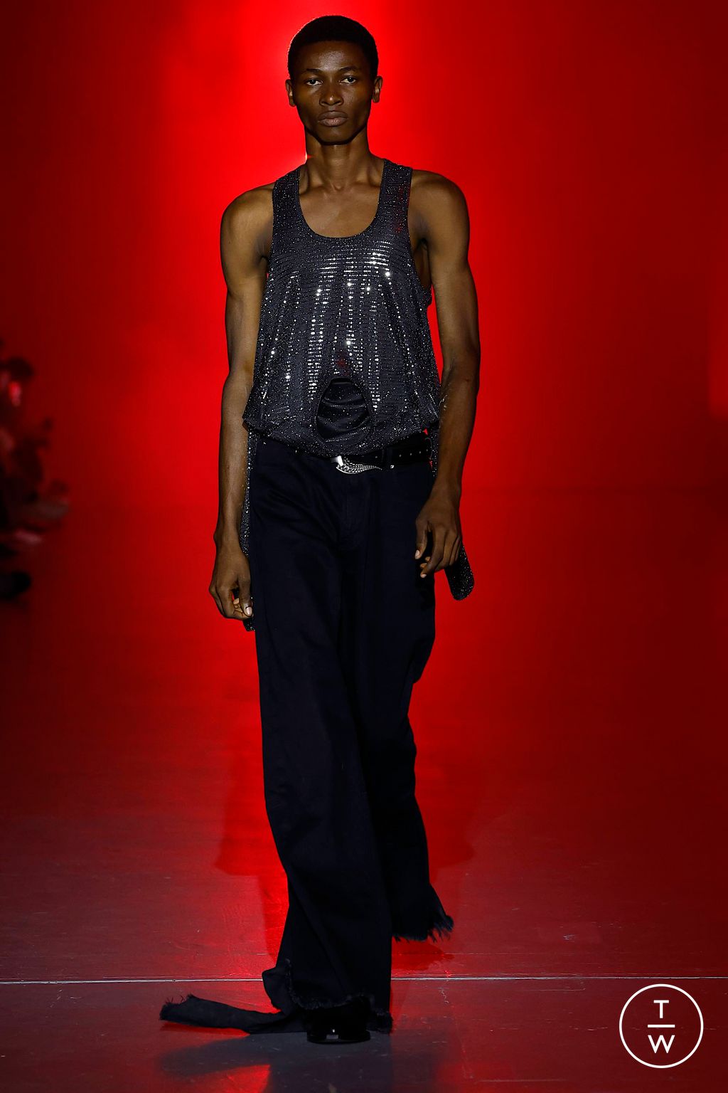 Fashion Week Milan Spring/Summer 2024 look 47 de la collection Jordanluca menswear
