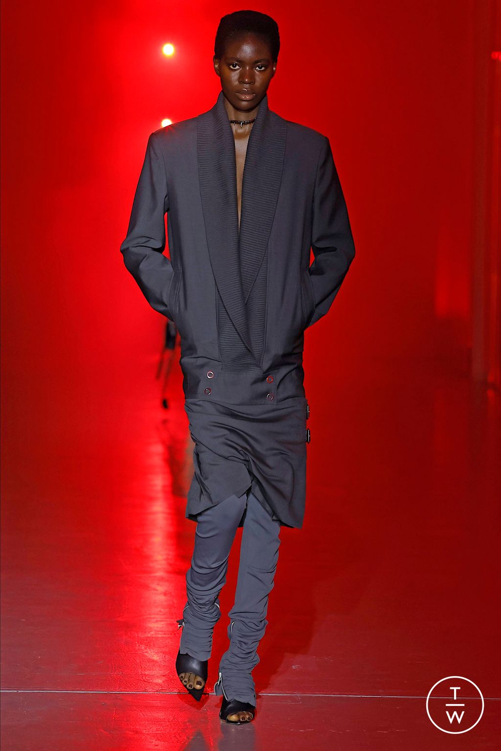 Fashion Week Milan Spring/Summer 2024 look 56 from the Jordanluca collection 男装