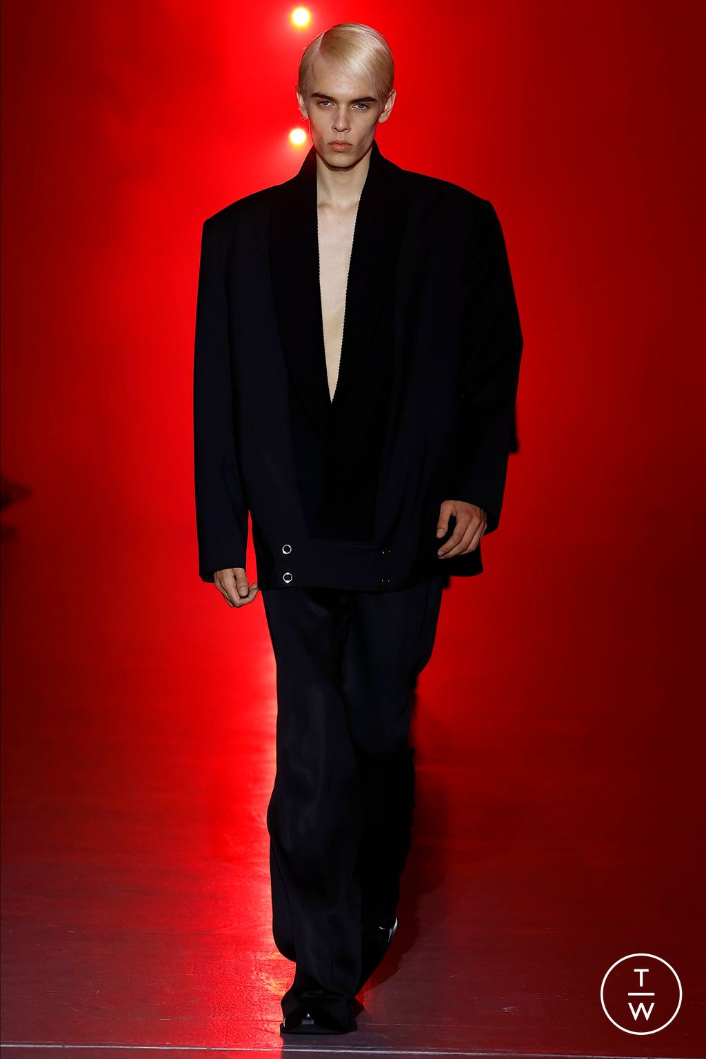Fashion Week Milan Spring/Summer 2024 look 58 from the Jordanluca collection menswear