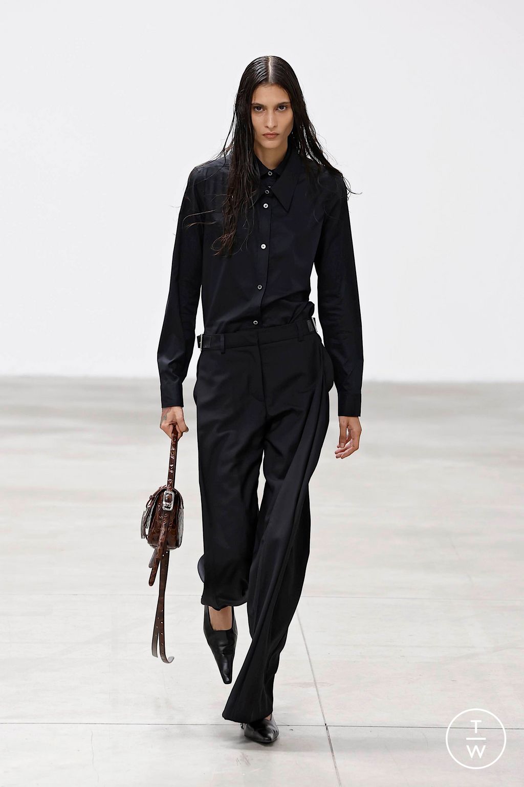 Fashion Week Milan Spring/Summer 2025 look 3 from the Jordanluca collection 男装