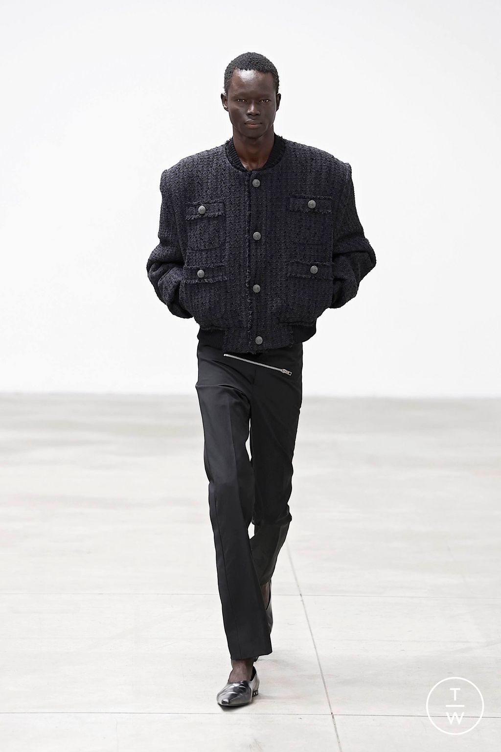 Fashion Week Milan Spring/Summer 2025 look 4 from the Jordanluca collection 男装