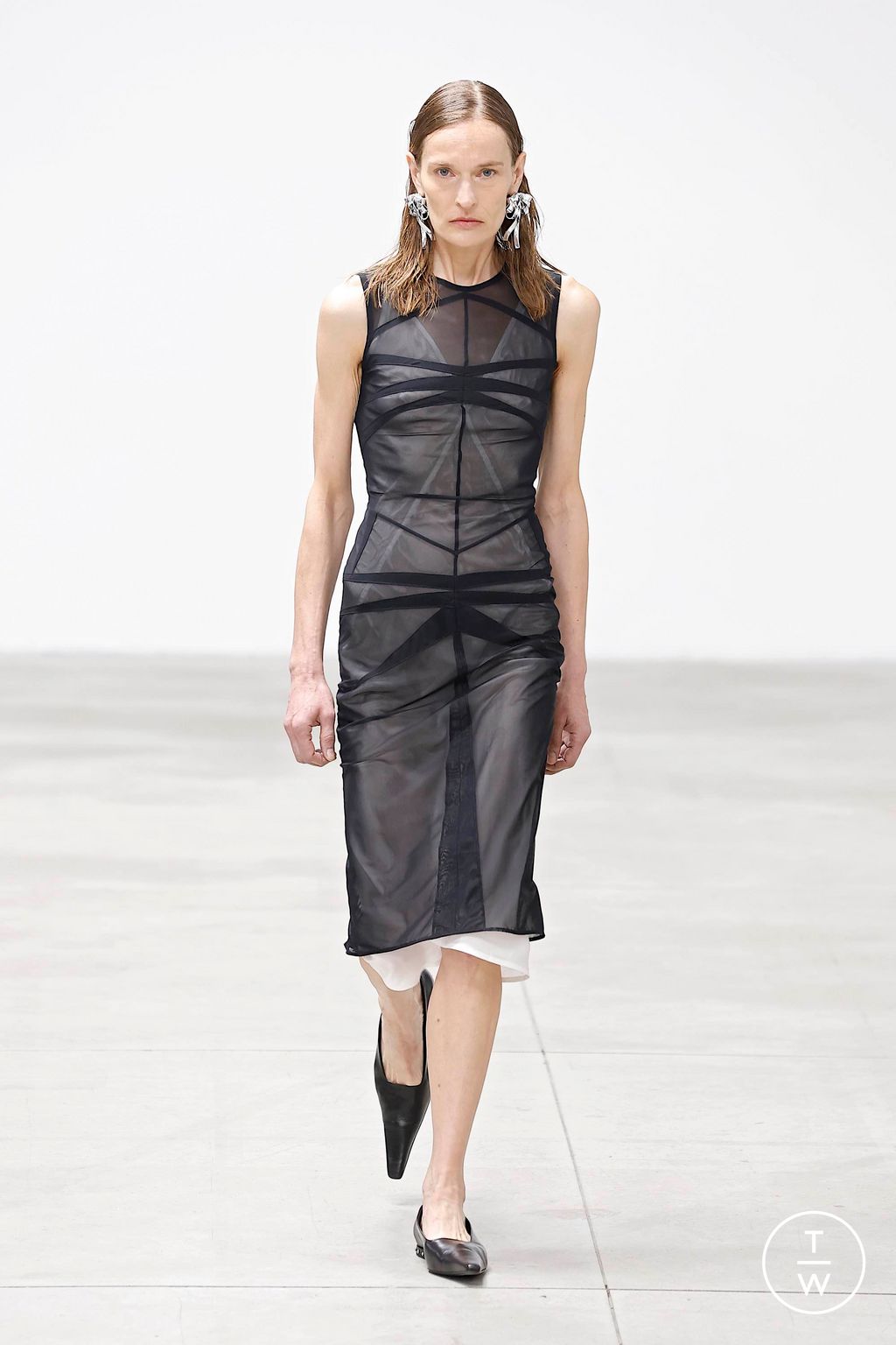 Fashion Week Milan Spring/Summer 2025 look 7 from the Jordanluca collection 男装