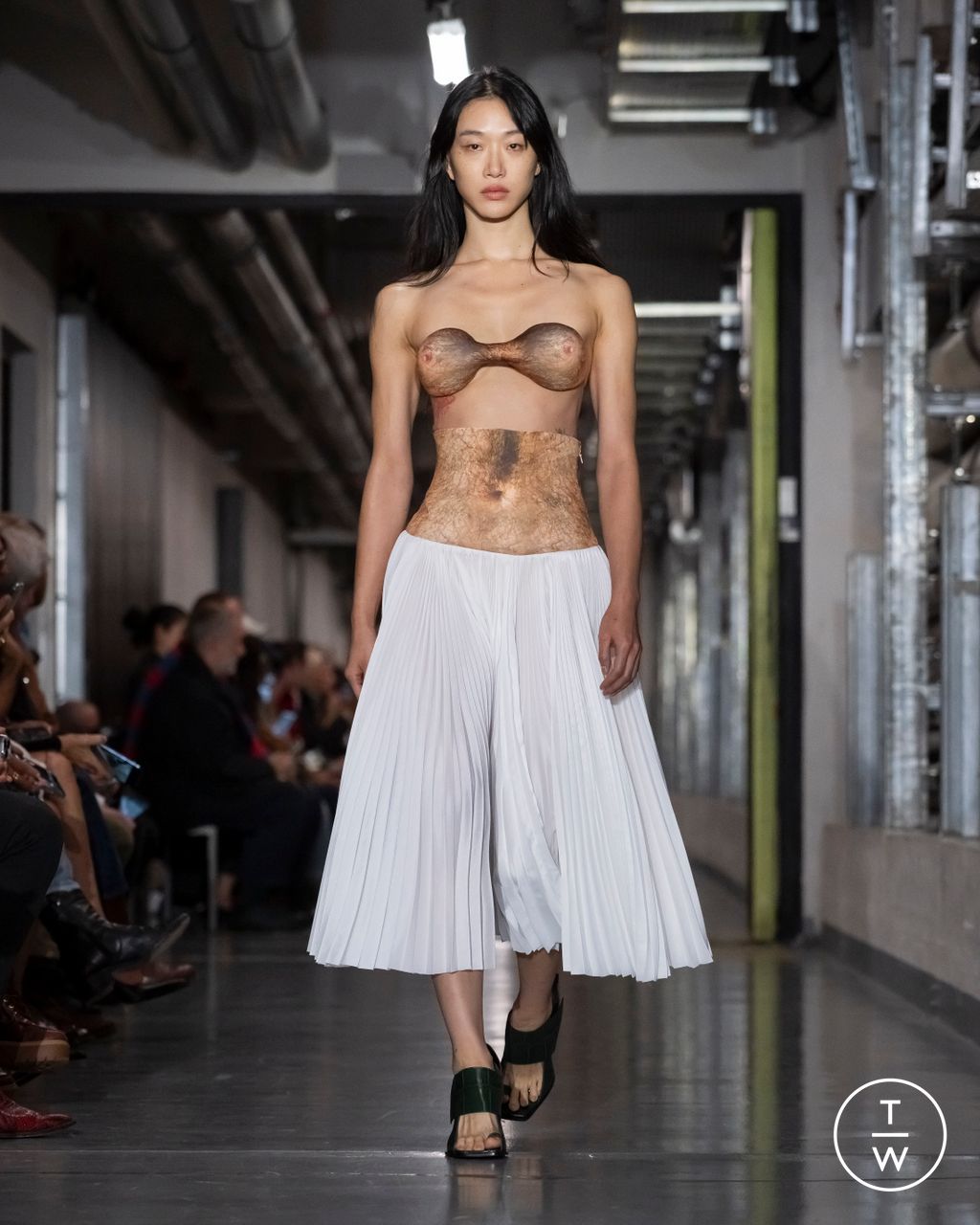 Fashion Week Paris Spring/Summer 2026 look 8 from the Jean Paul Gaultier collection womenswear