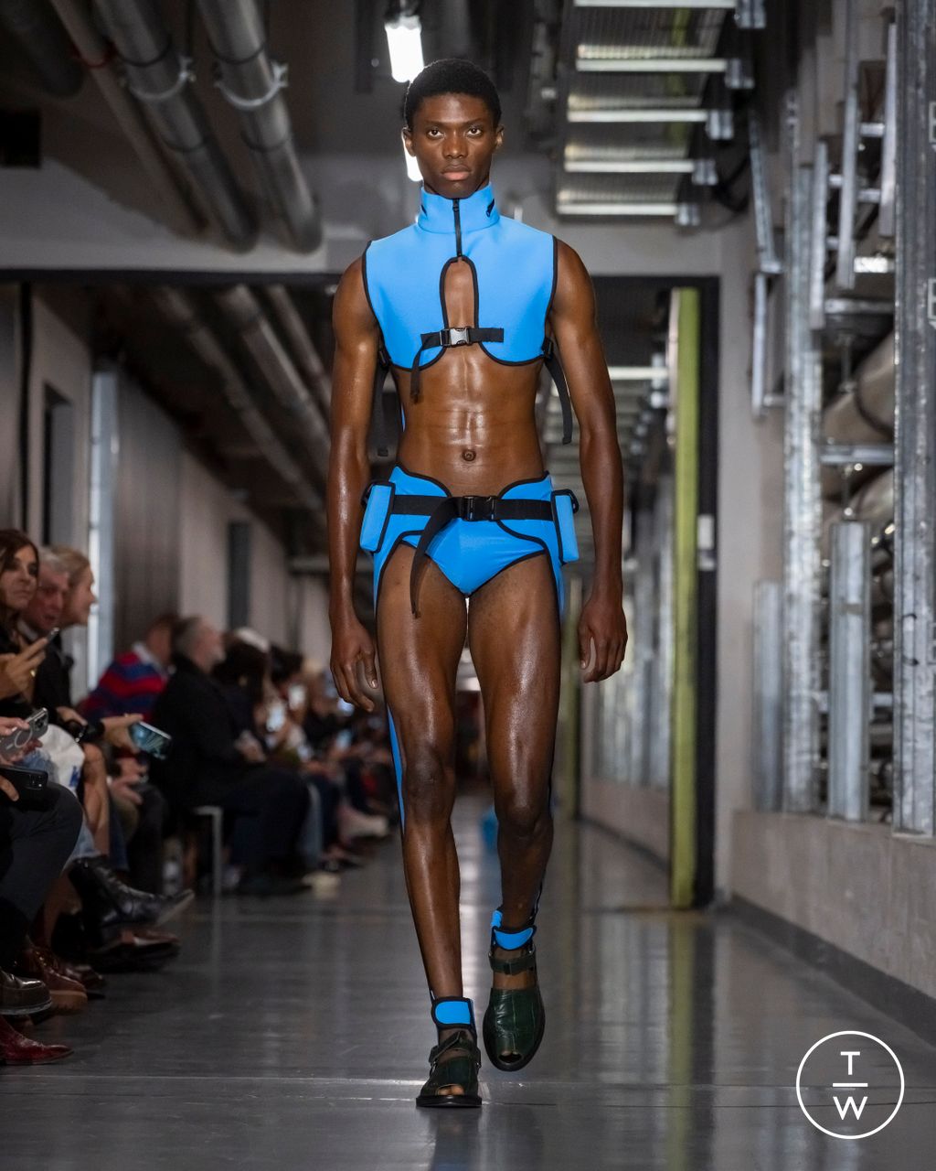 Fashion Week Paris Spring/Summer 2026 look 26 from the Jean Paul Gaultier collection womenswear