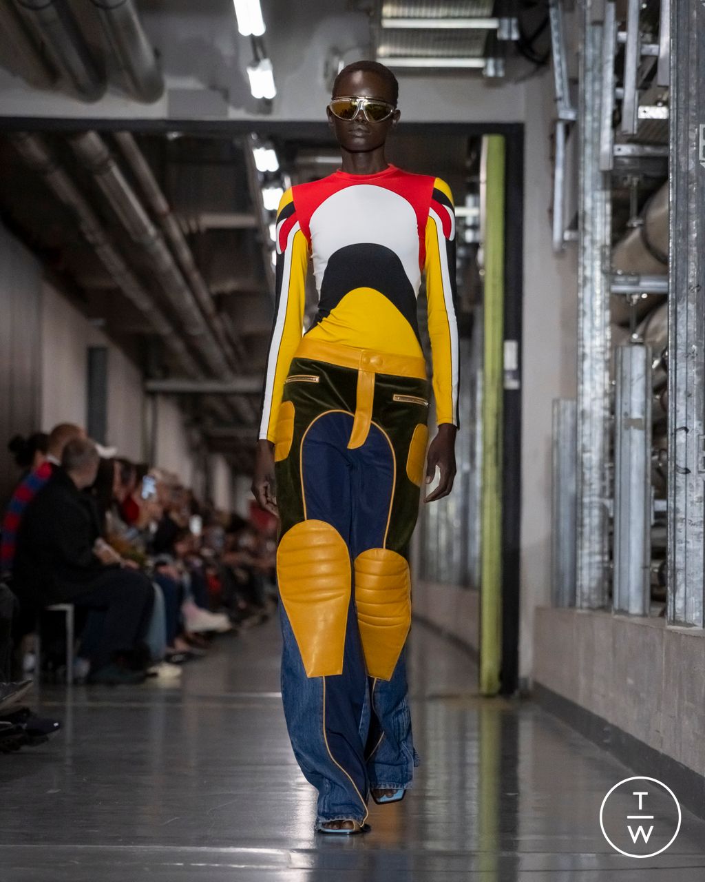 Fashion Week Paris Spring/Summer 2026 look 31 from the Jean Paul Gaultier collection womenswear