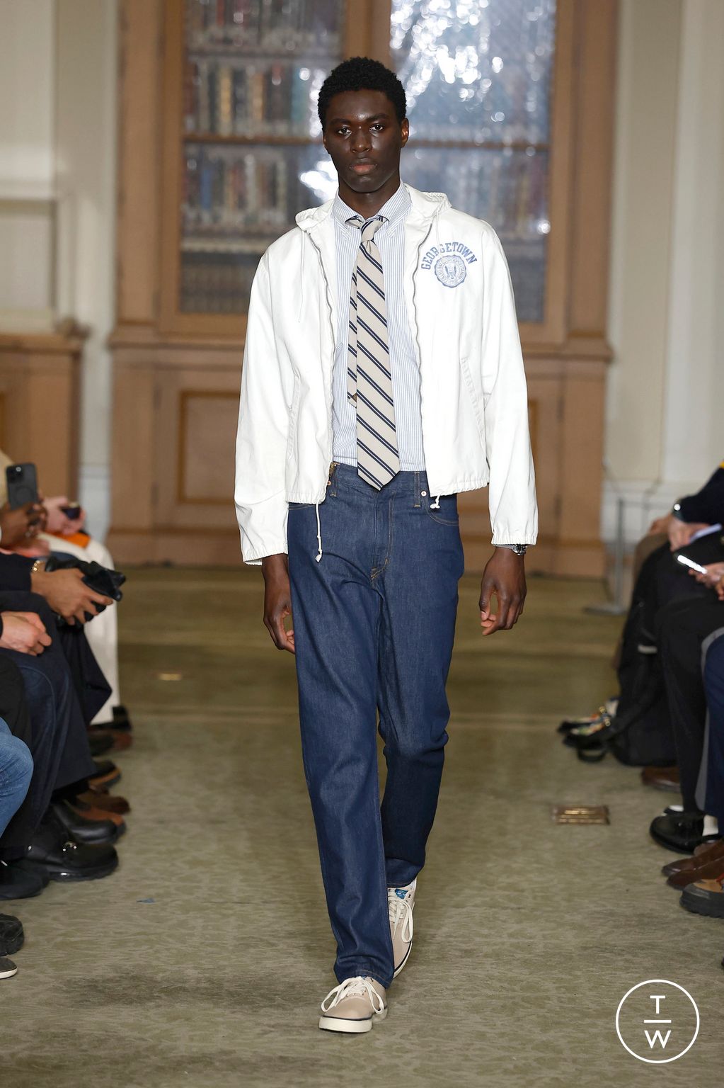 Fashion Week New York Fall/Winter 2026 look 3 de la collection J.Press womenswear