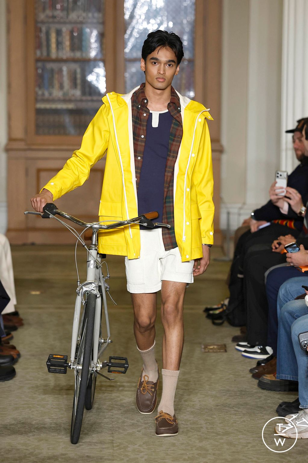 Fashion Week New York Fall/Winter 2026 look 10 de la collection J.Press womenswear