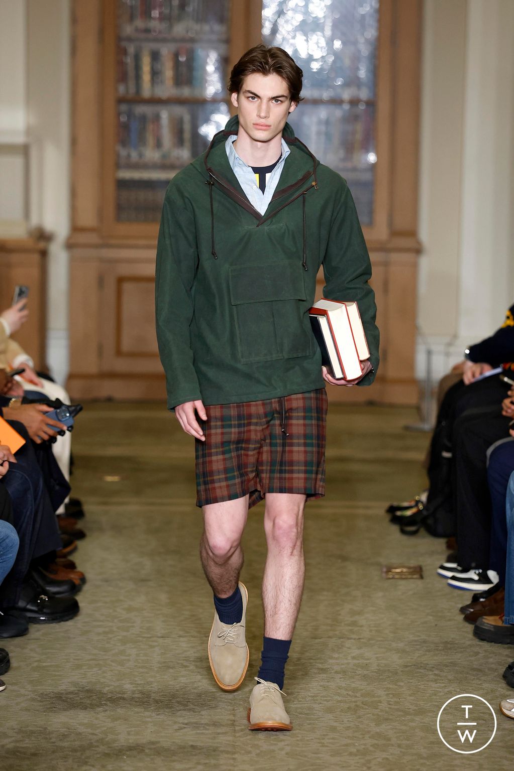 Fashion Week New York Fall/Winter 2026 look 14 de la collection J.Press womenswear