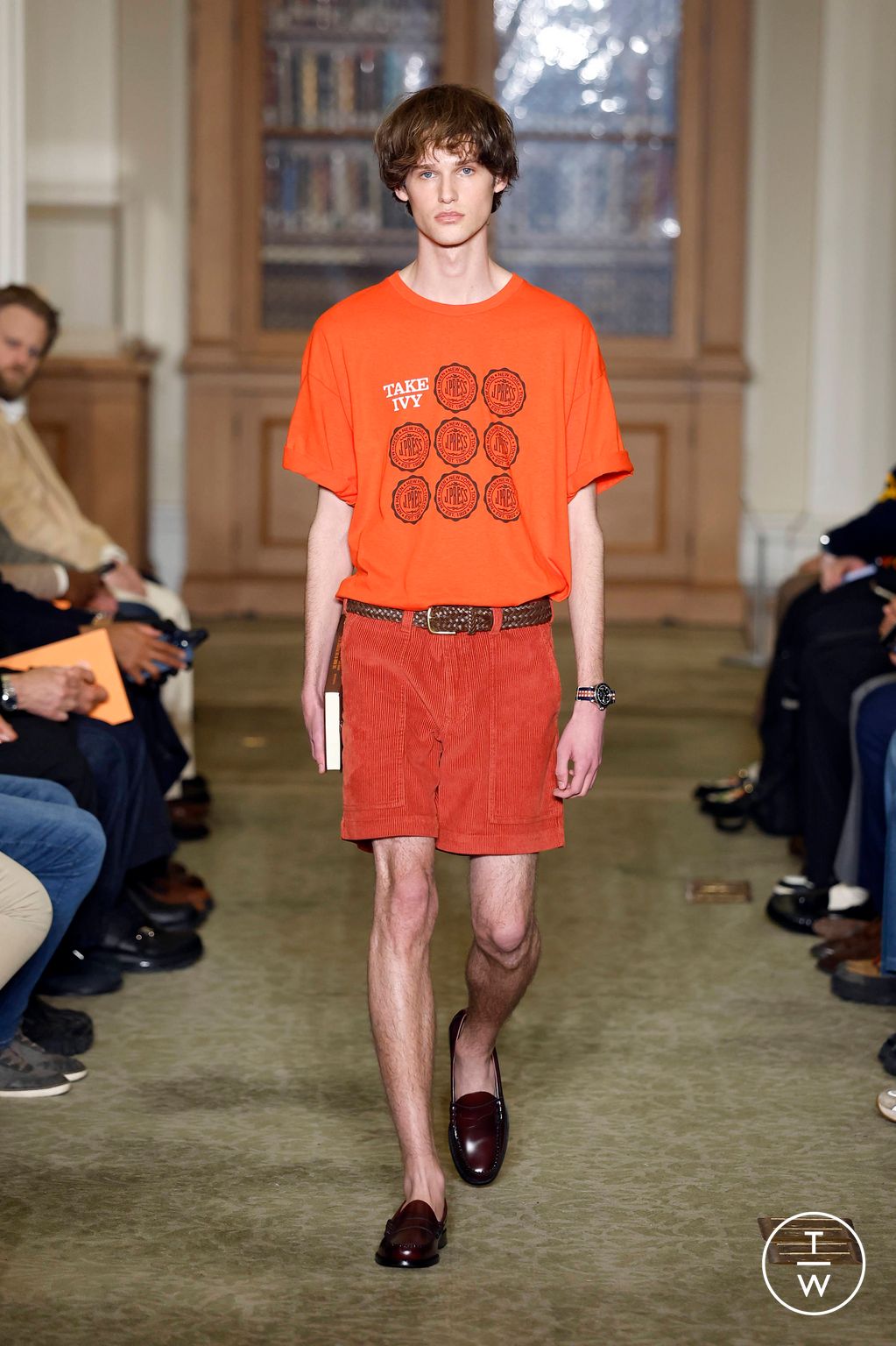 Fashion Week New York Fall/Winter 2026 look 16 de la collection J.Press womenswear