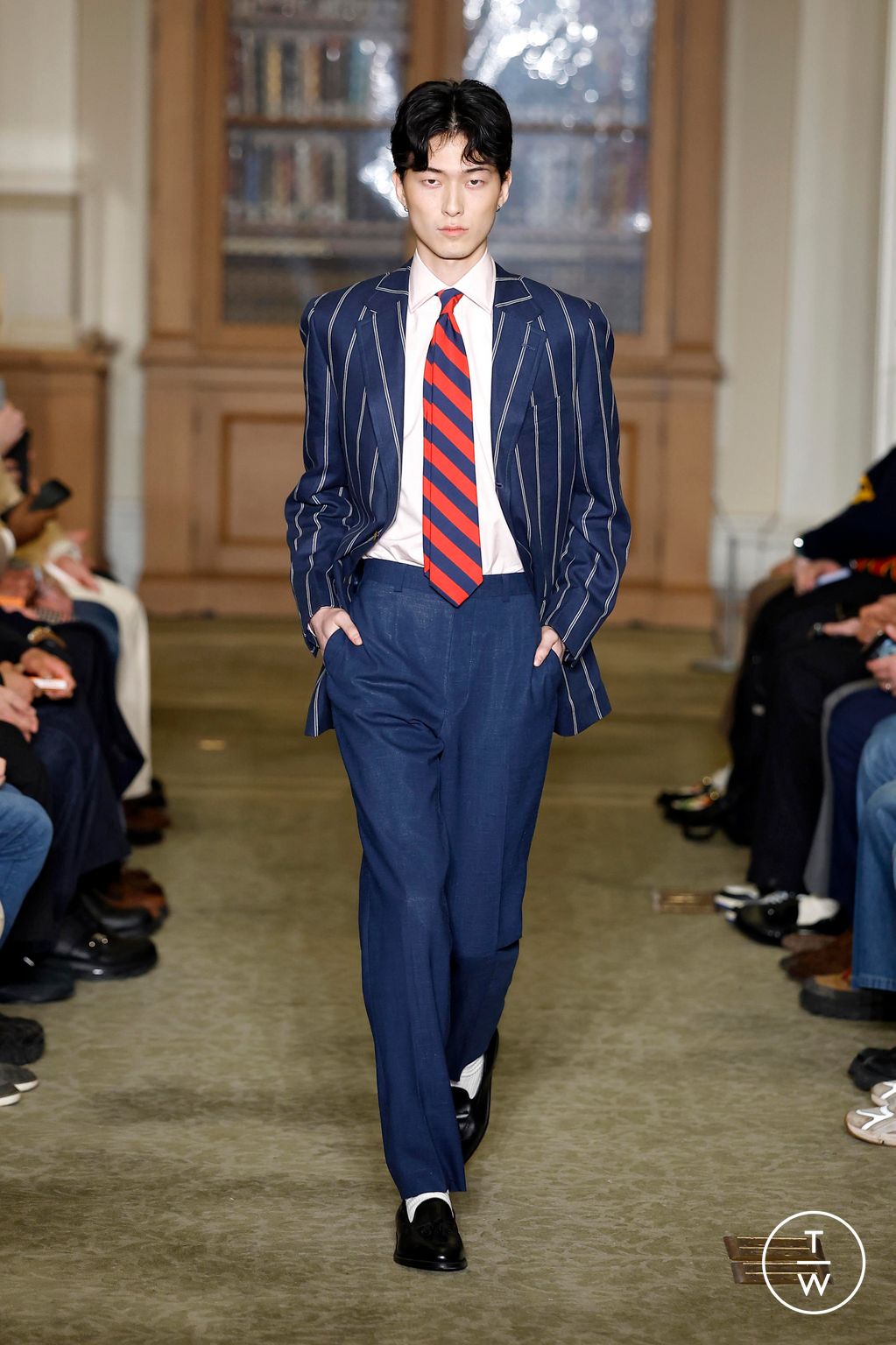 Fashion Week New York Fall/Winter 2026 look 17 de la collection J.Press womenswear