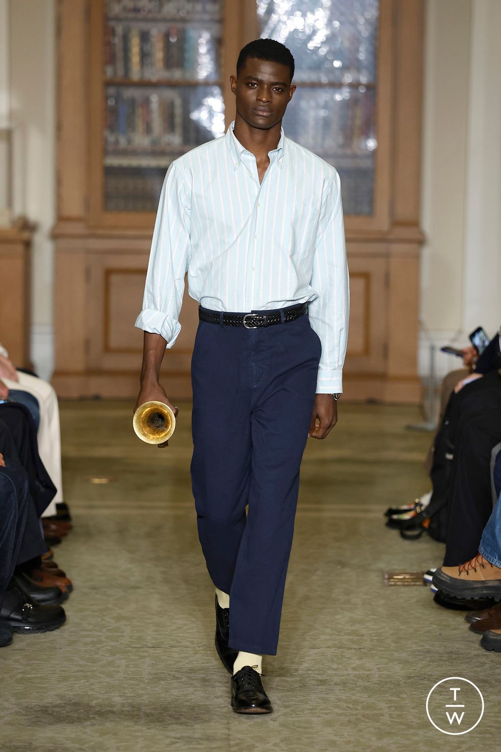 Fashion Week New York Fall/Winter 2026 look 20 de la collection J.Press womenswear