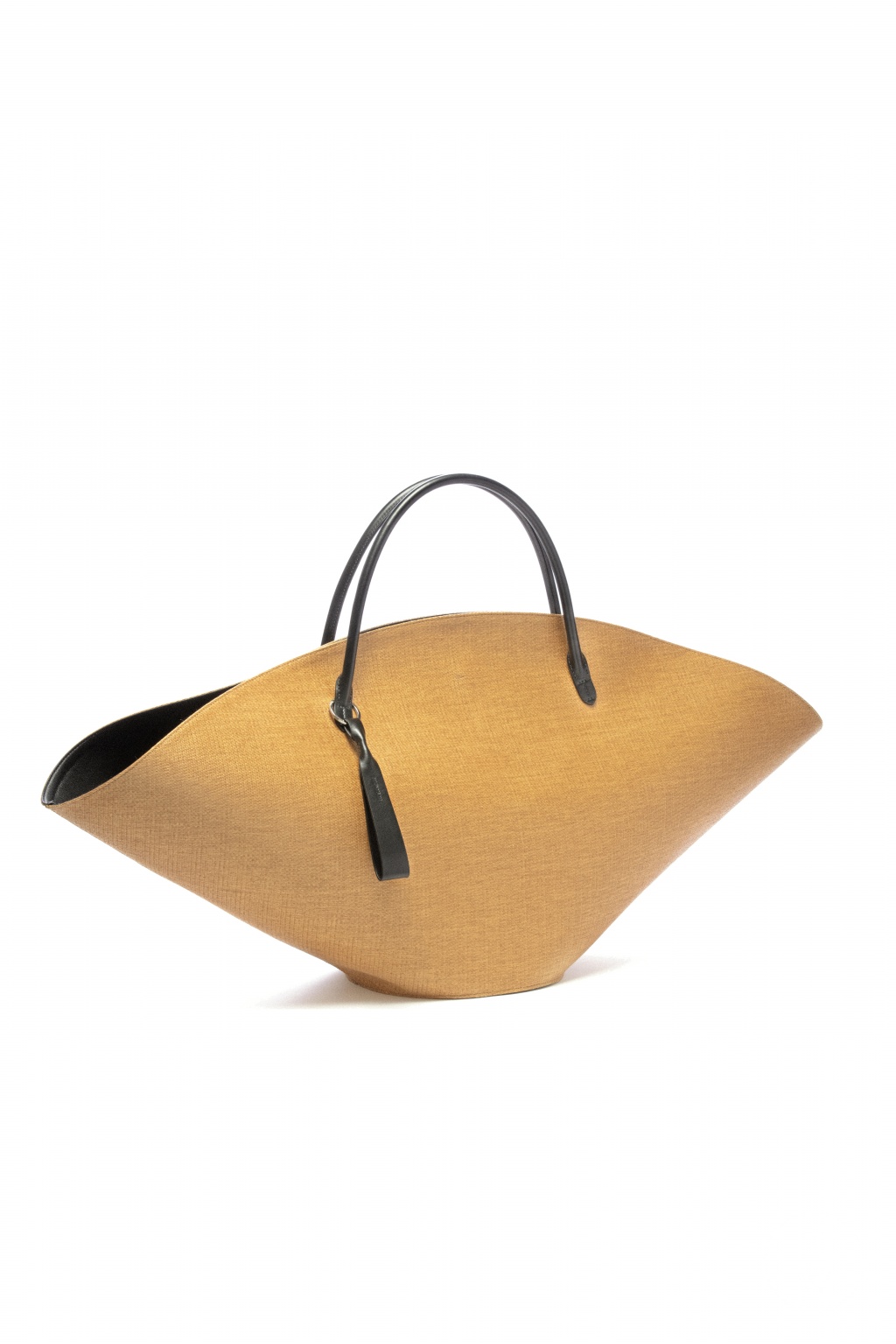 Fashion Week Milan Pre-Fall 2019 look 10 from the Jil Sander collection womenswear accessories