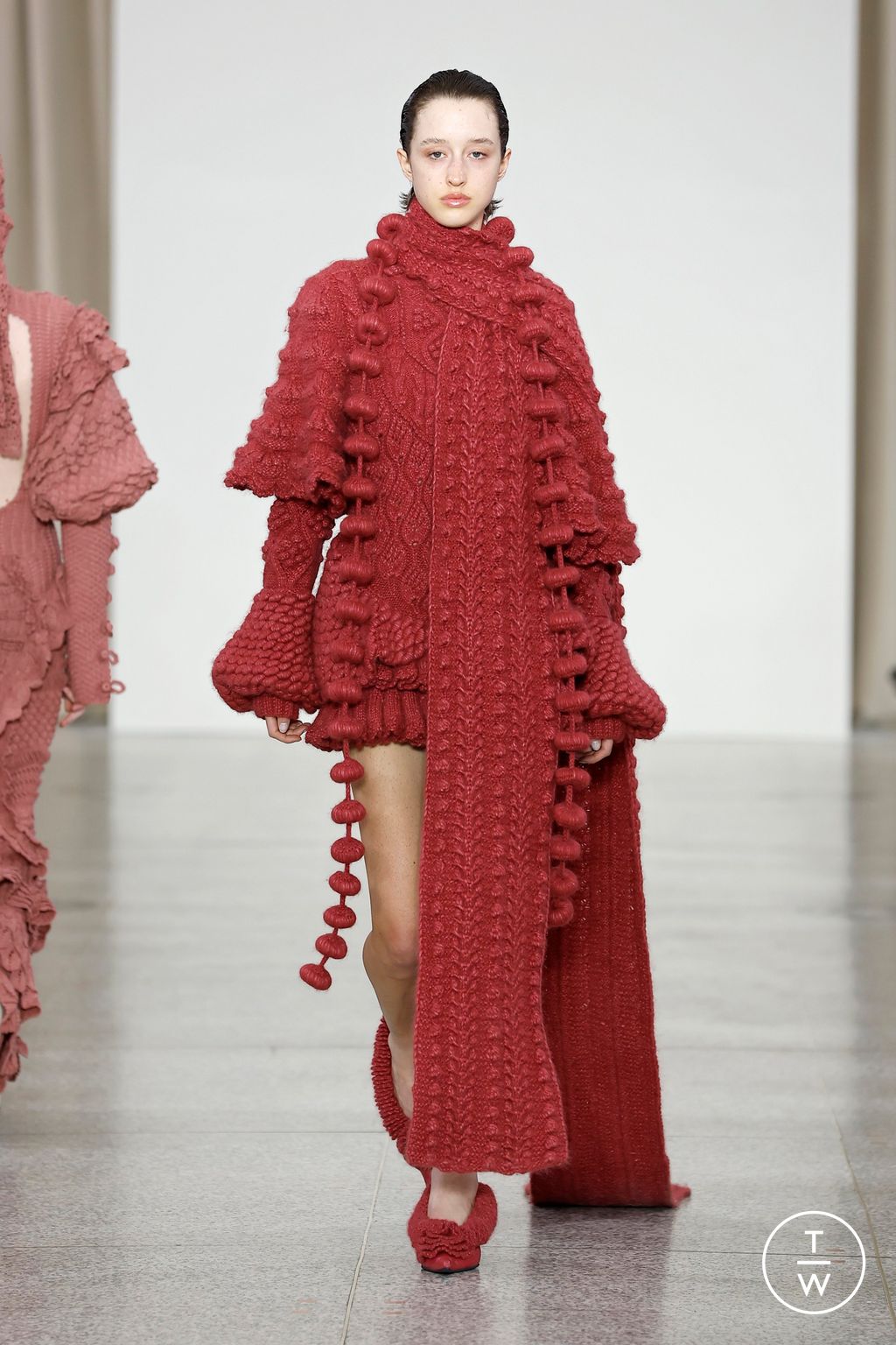 Fashion Week Milan Fall/Winter 2026 look 10 de la collection J.Salinas womenswear