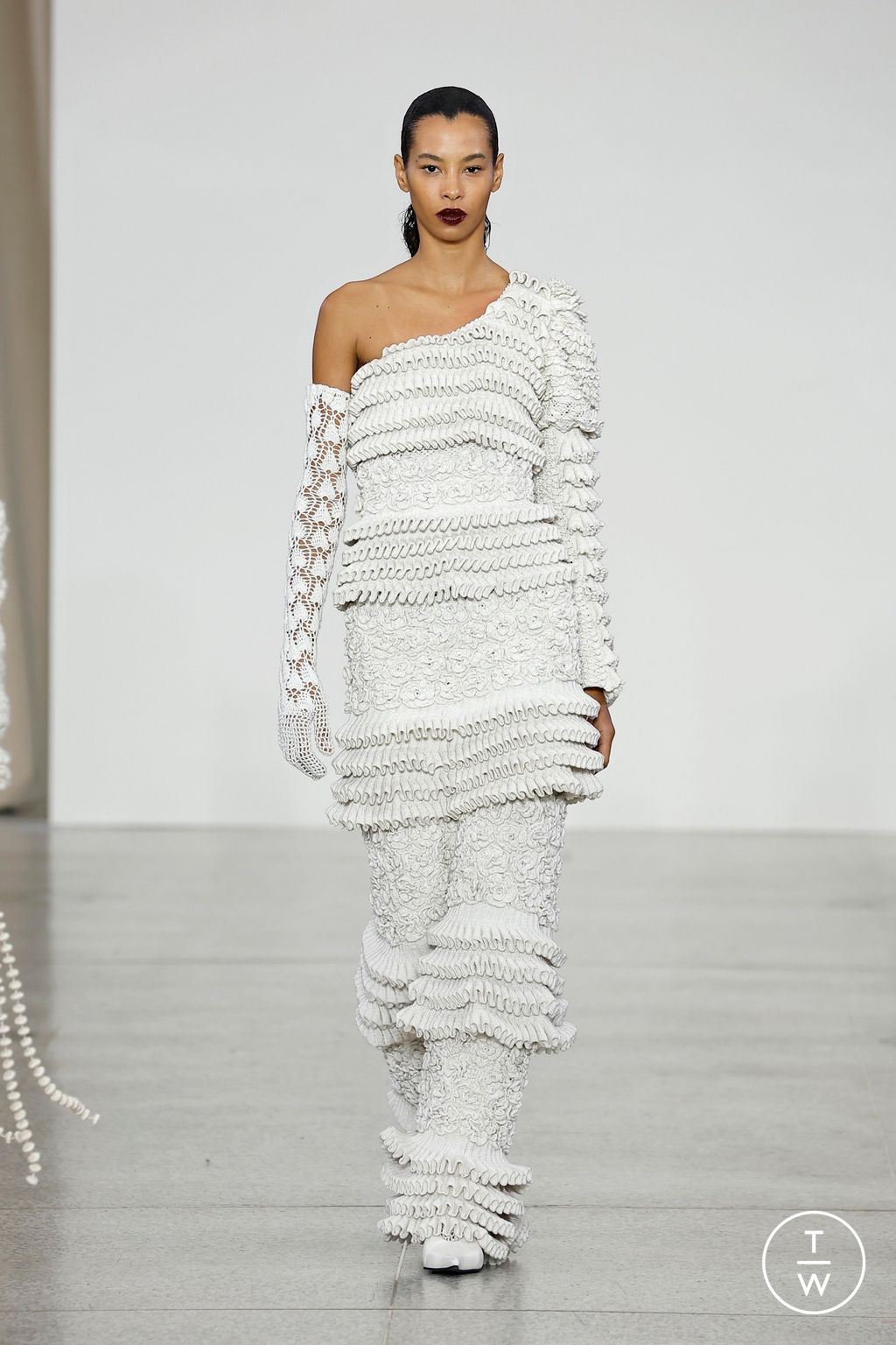 Fashion Week Milan Fall/Winter 2026 look 18 from the J.Salinas collection 女装
