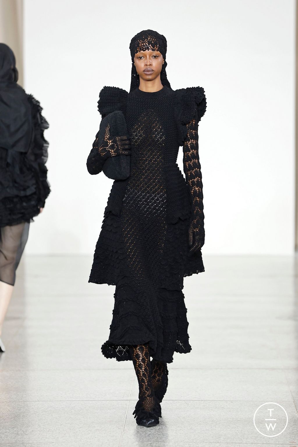 Fashion Week Milan Fall/Winter 2026 look 37 from the J.Salinas collection womenswear
