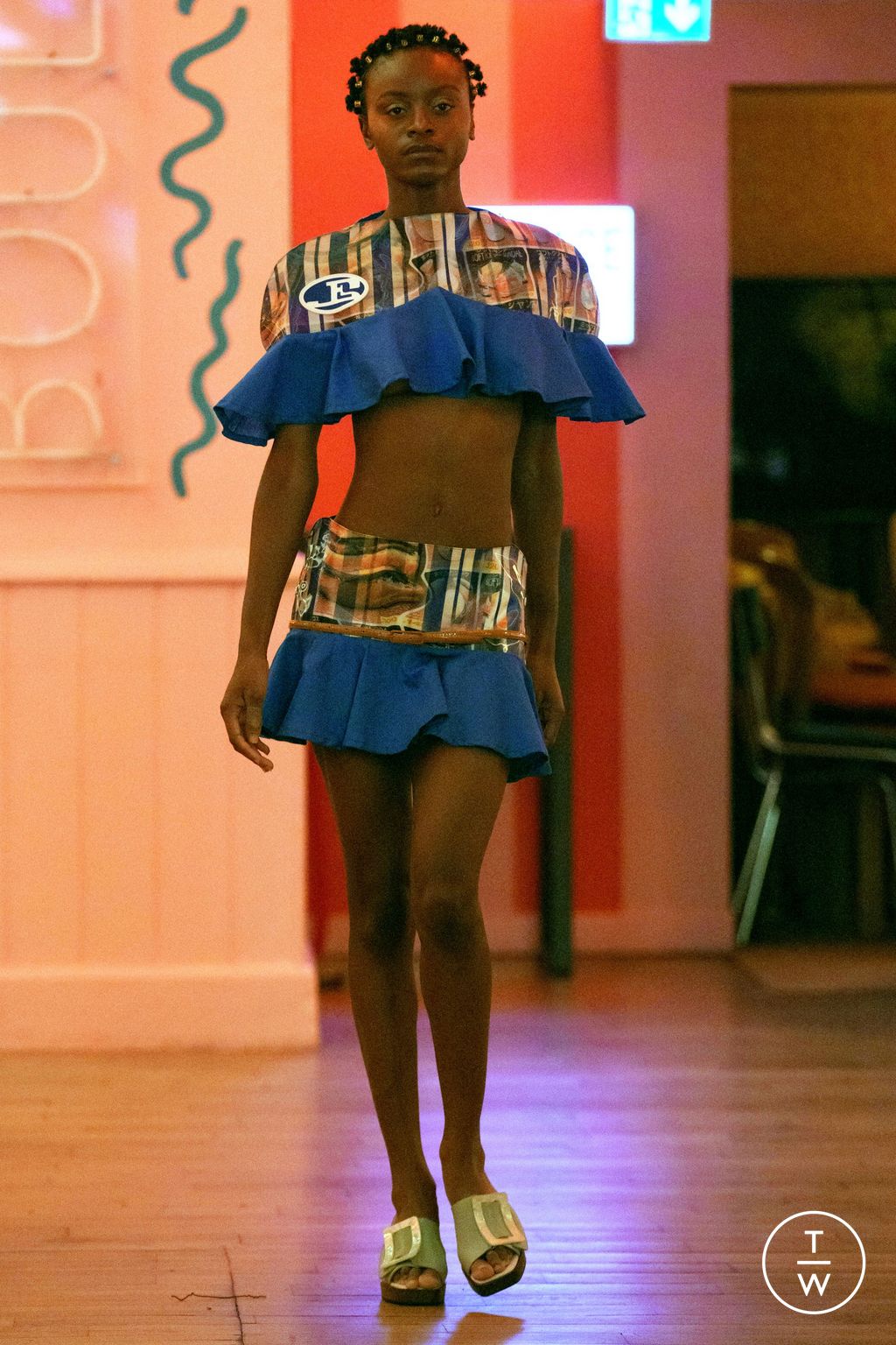 Fashion Week Paris Spring/Summer 2024 look 6 from the J.Simone collection womenswear