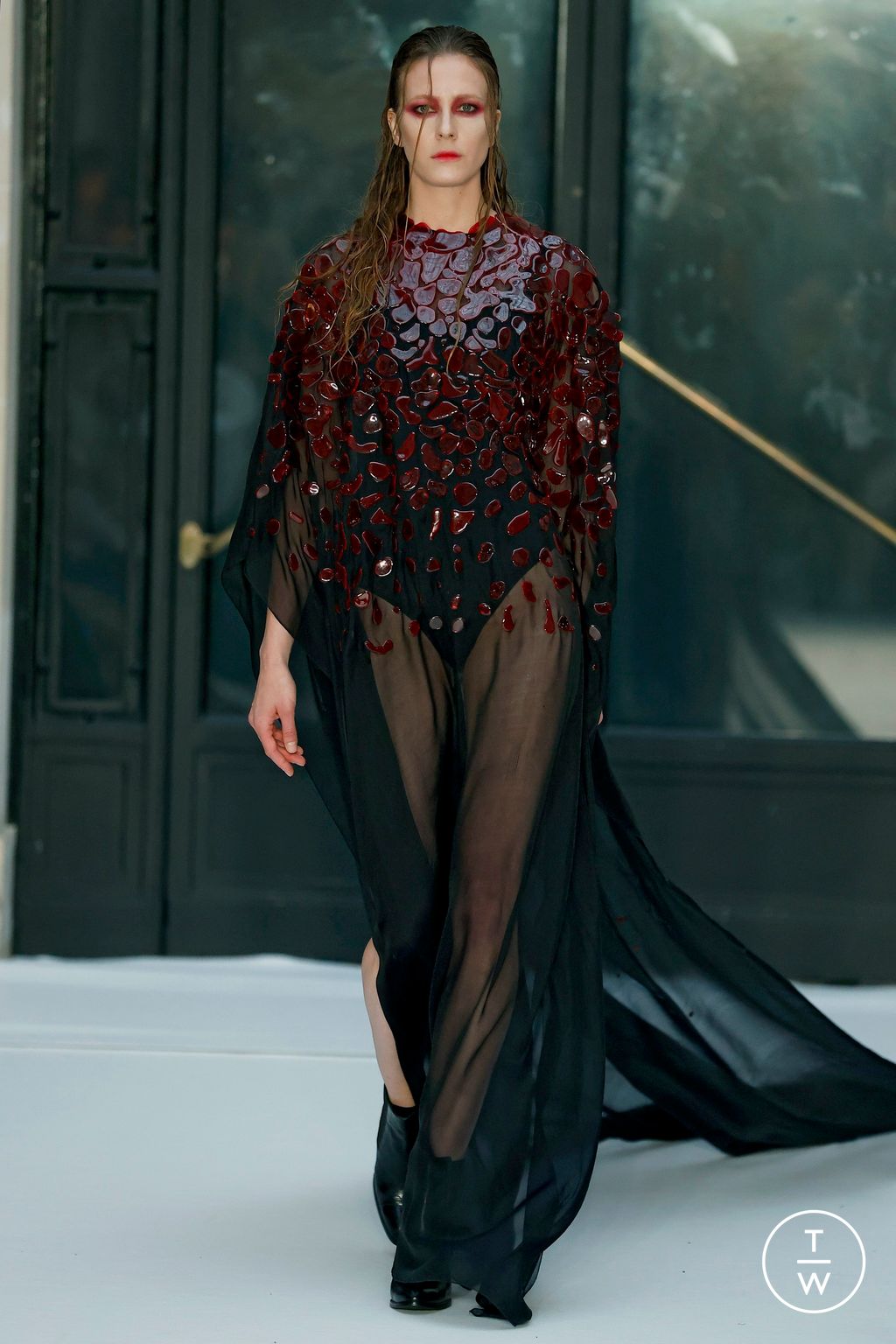 Fashion Week Paris Fall/Winter 2024 look 46 from the Juana Martin collection couture
