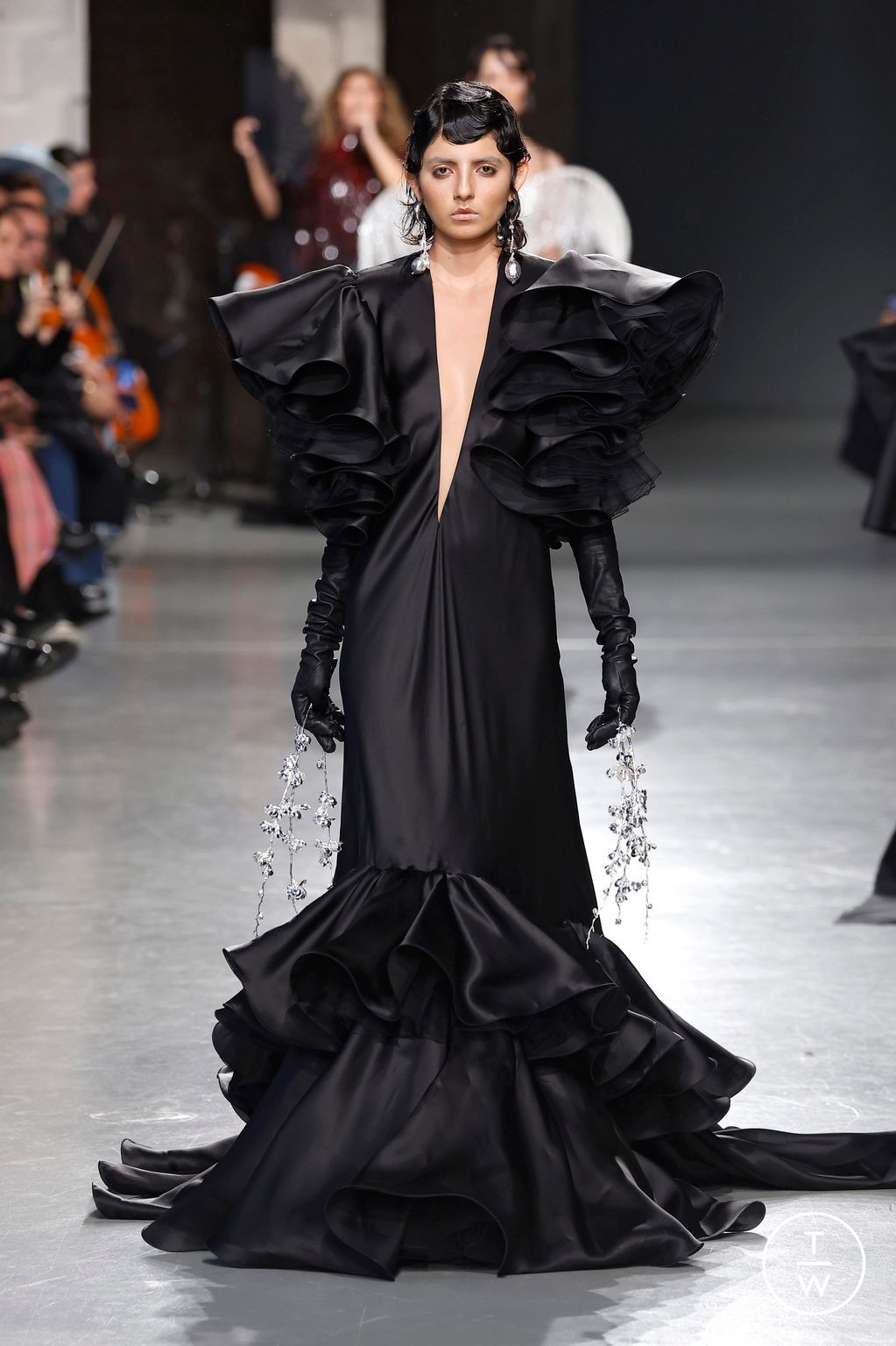 Fashion Week Paris Spring/Summer 2025 look 27 from the Juana Martin collection couture