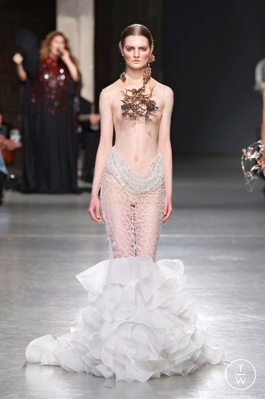 Fashion Week Paris Spring/Summer 2025 look 30 from the Juana Martin collection couture