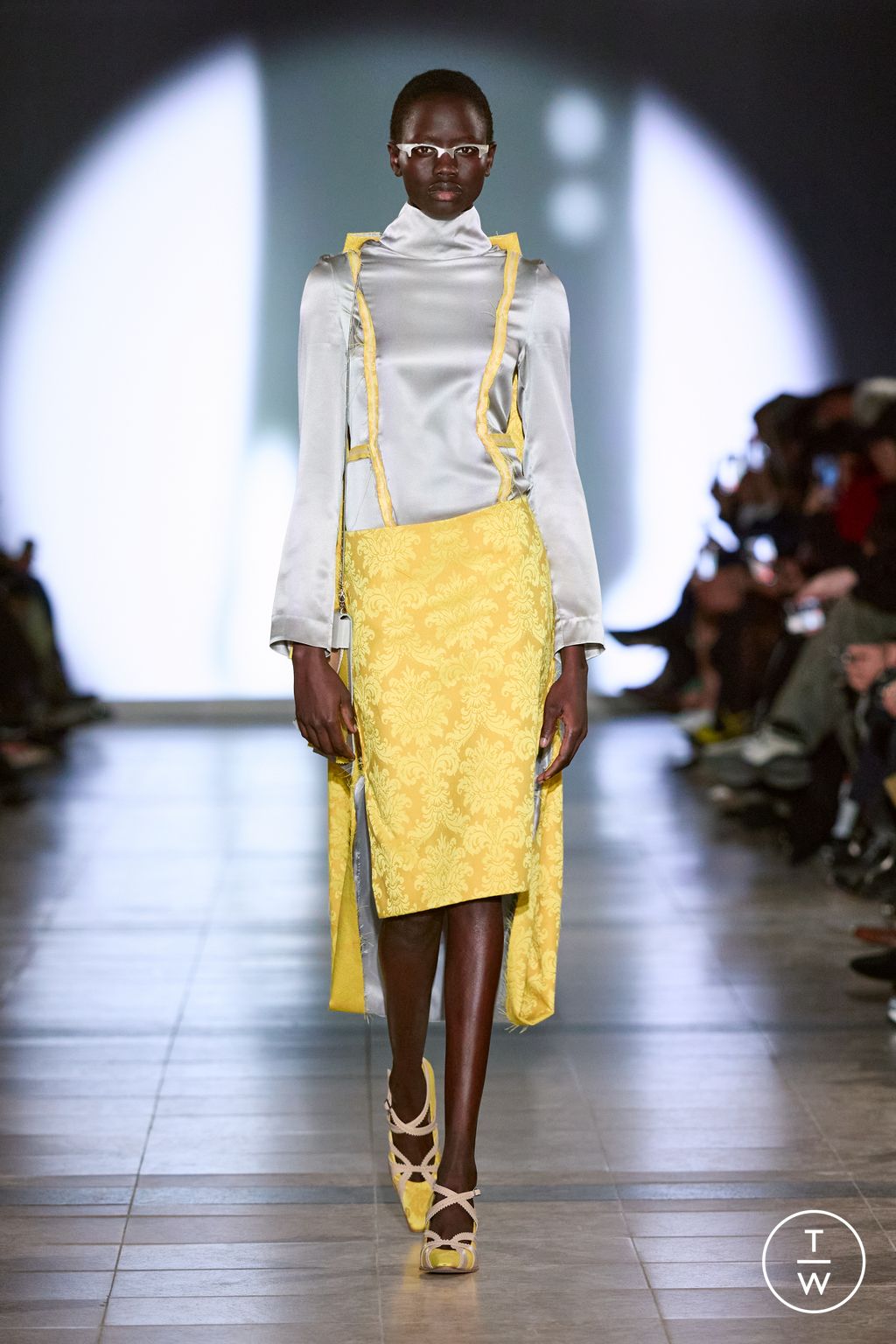 Fashion Week Paris Fall/Winter 2026 look 23 de la collection Julie Kegels womenswear