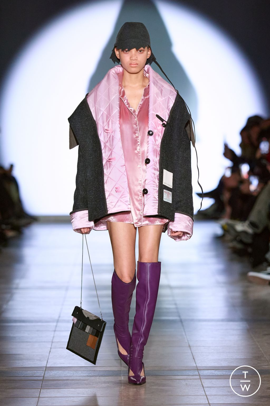 Fashion Week Paris Fall/Winter 2026 look 24 de la collection Julie Kegels womenswear