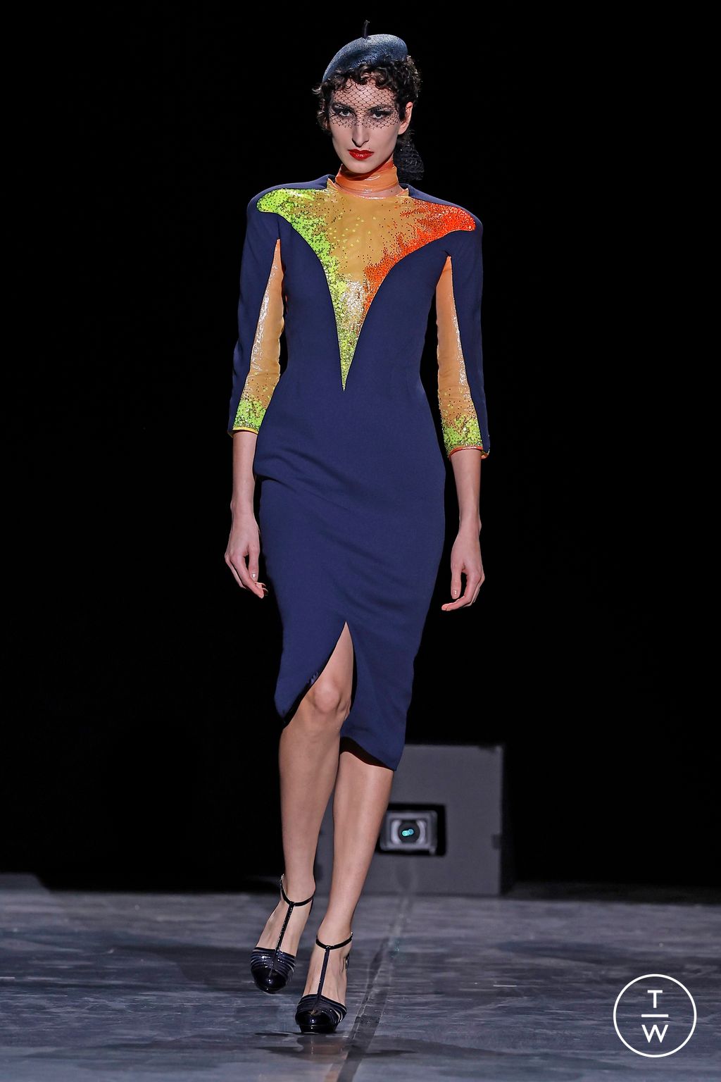 Fashion Week Paris Spring/Summer 2024 look 5 from the Julien Fournié collection couture
