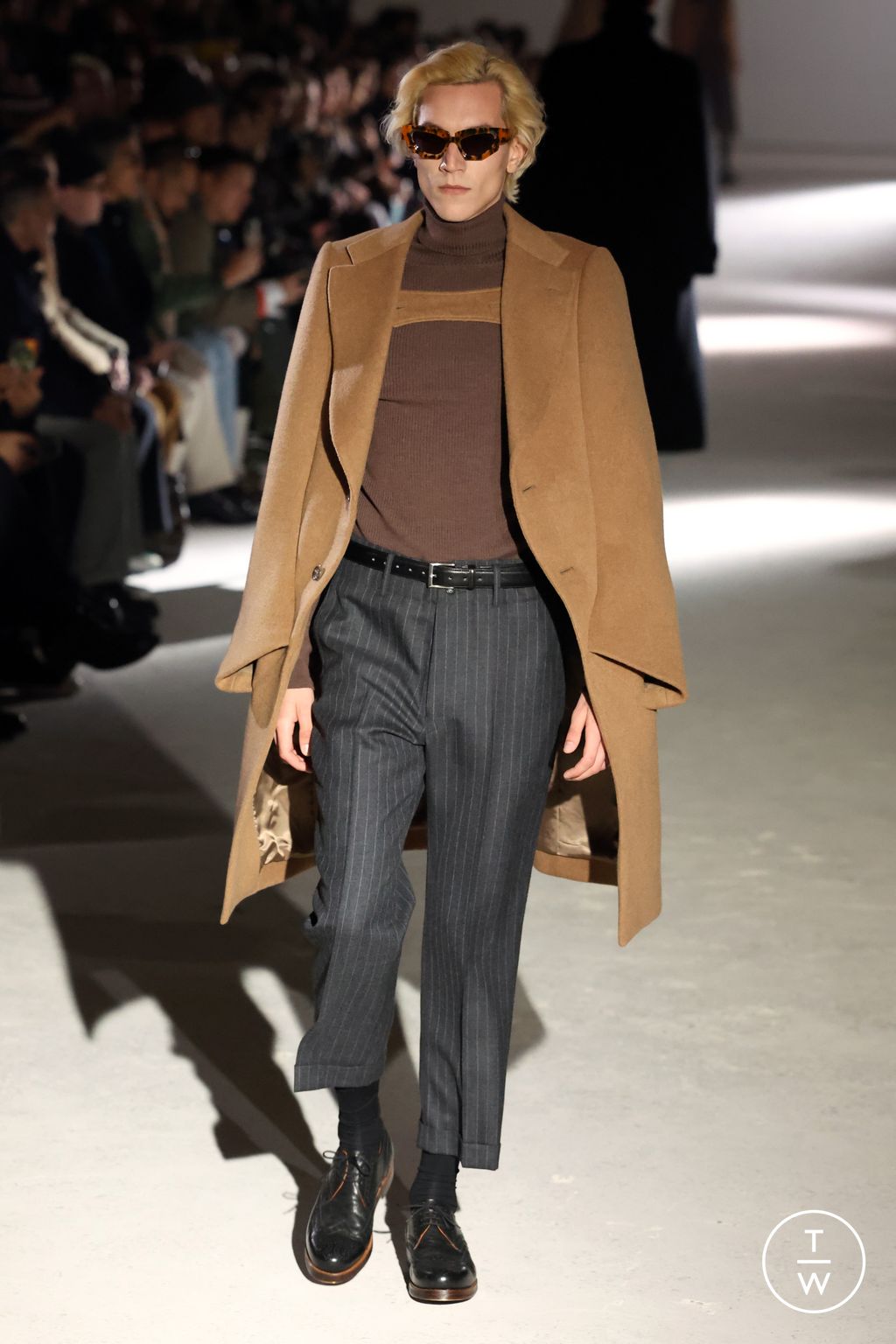 Fashion Week Paris Fall/Winter 2024 look 16 de la collection Junya Watanabe Man menswear