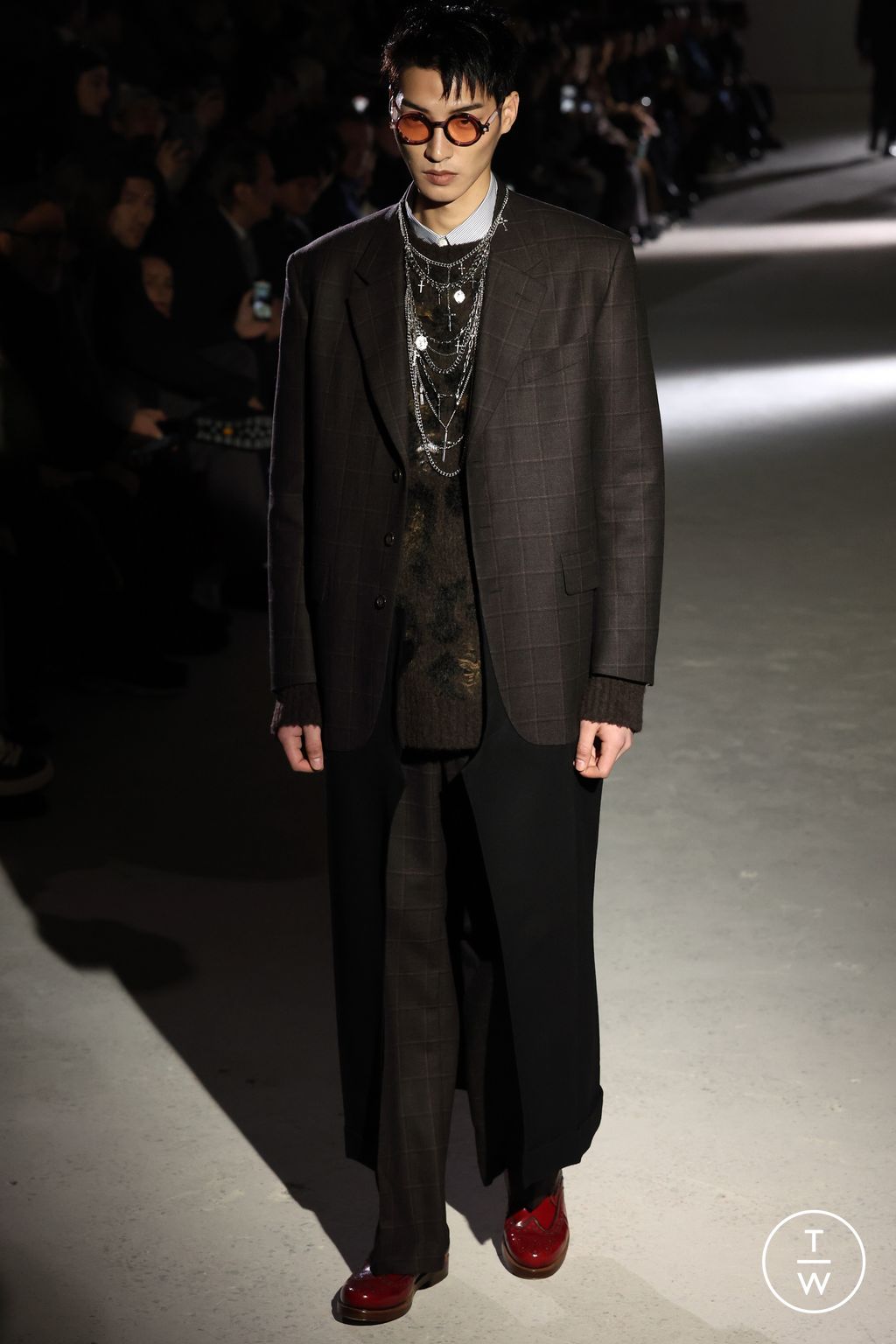 Fashion Week Paris Fall/Winter 2024 look 3 from the Junya Watanabe Man collection menswear
