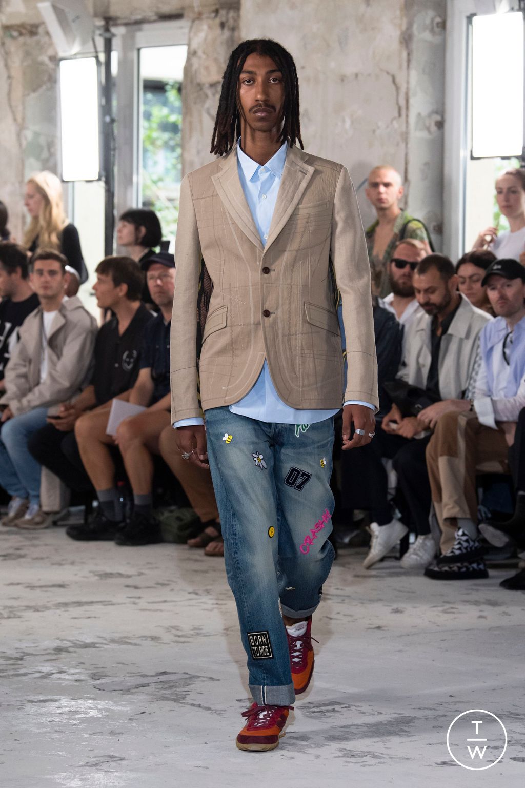 Fashion Week Paris Spring/Summer 2023 look 5 from the Junya Watanabe Man collection menswear