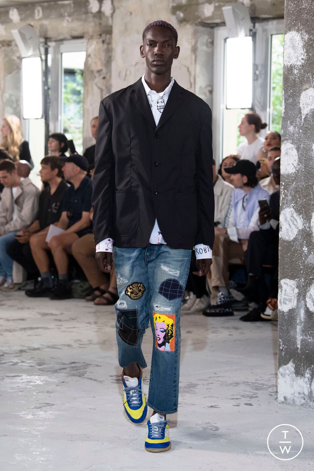 Fashion Week Paris Spring/Summer 2023 look 7 de la collection Junya Watanabe Man menswear