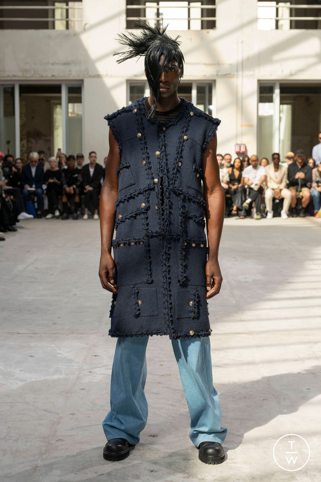 Fashion Week Paris Spring/Summer 2024 look 3 de la collection Junya Watanabe Man menswear