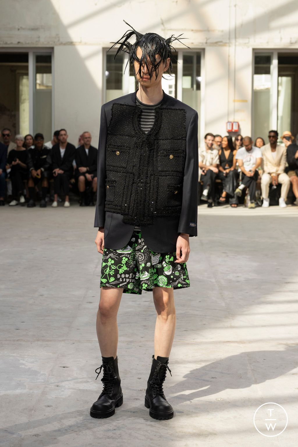 Fashion Week Paris Spring/Summer 2024 look 4 from the Junya Watanabe Man collection menswear