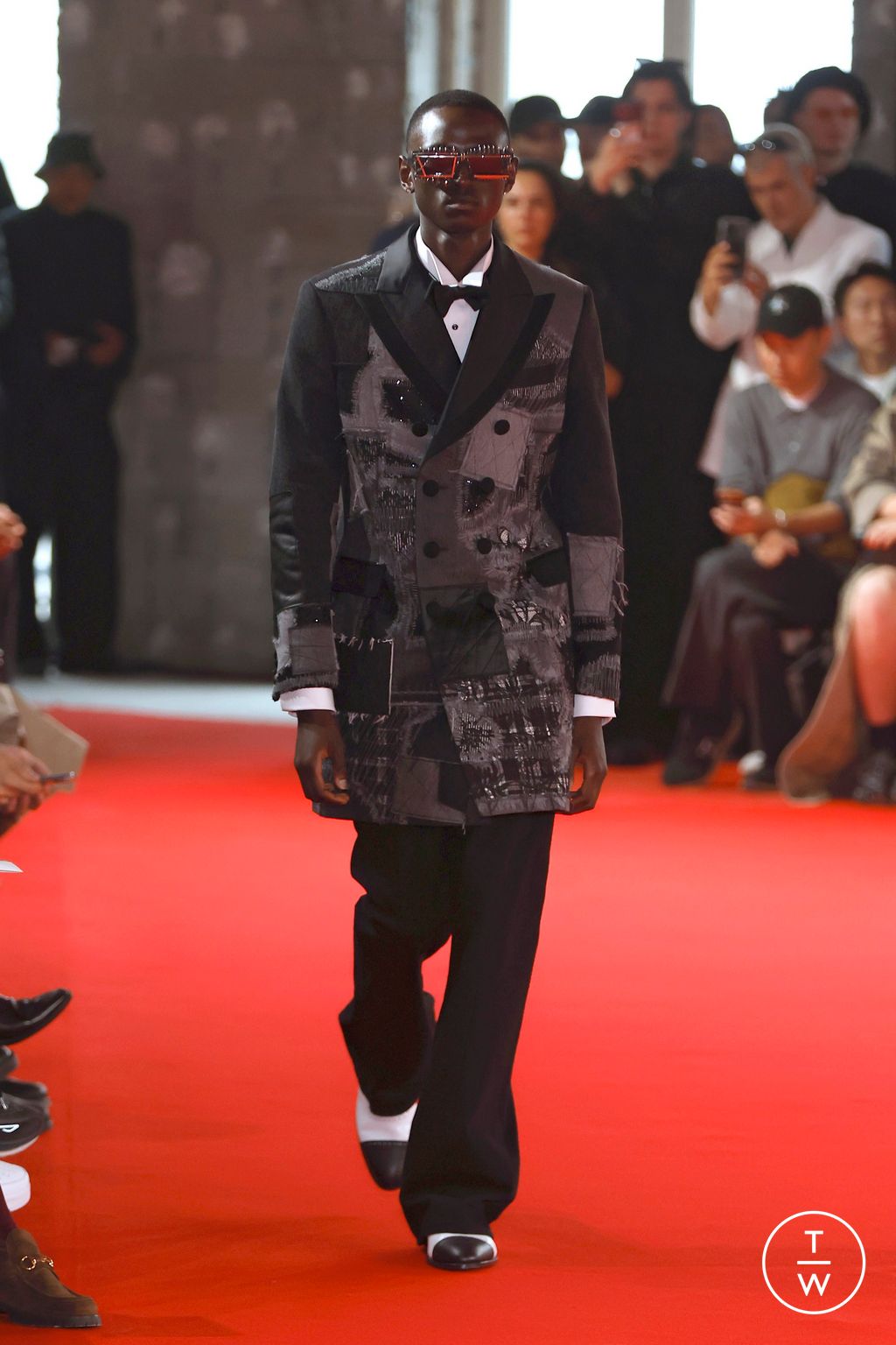 Fashion Week Paris Spring-Summer 2025 look 1 from the Junya Watanabe Man collection menswear